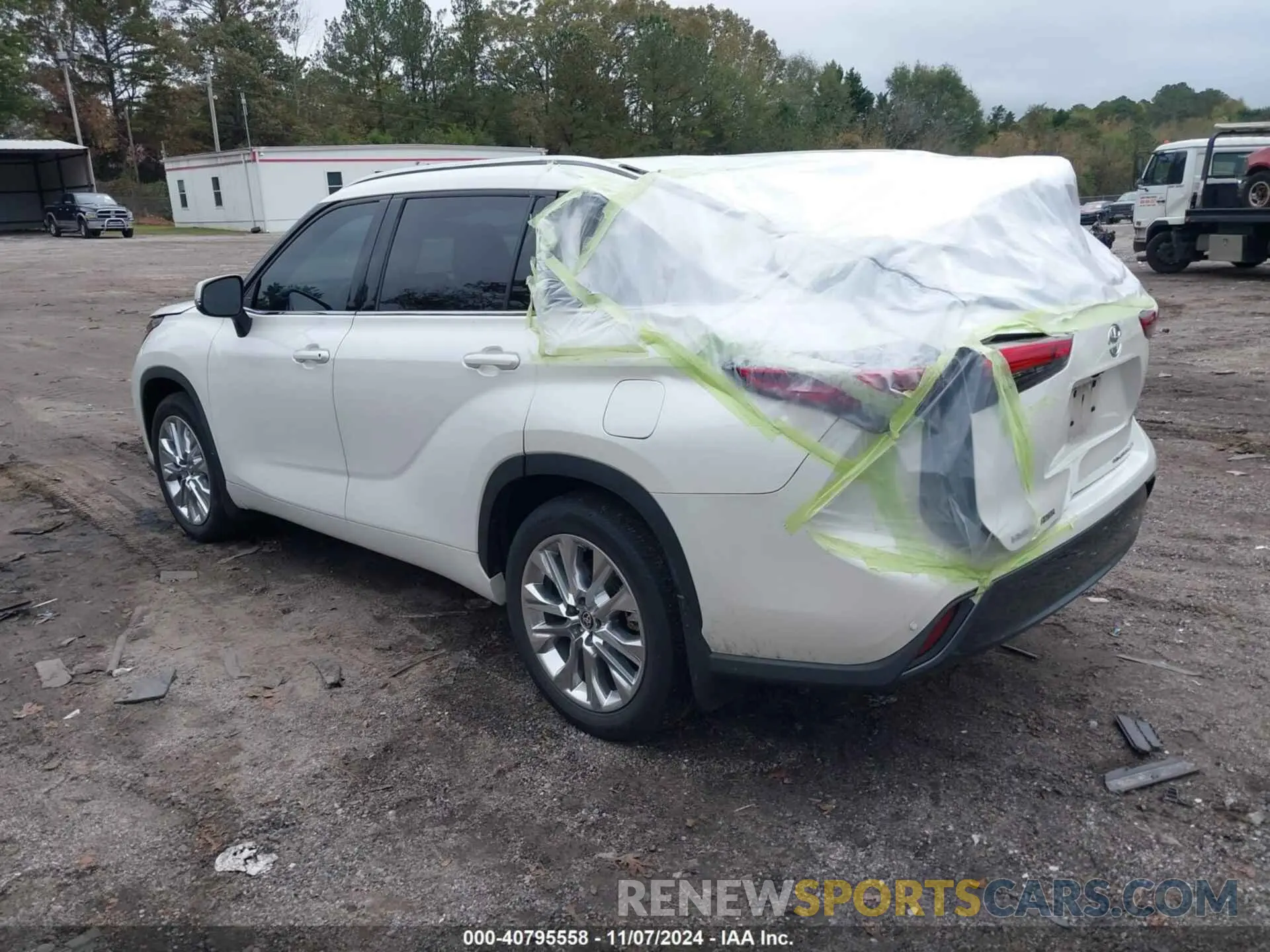 3 Фотография поврежденного автомобиля 5TDDZRBH8LS045526 TOYOTA HIGHLANDER 2020