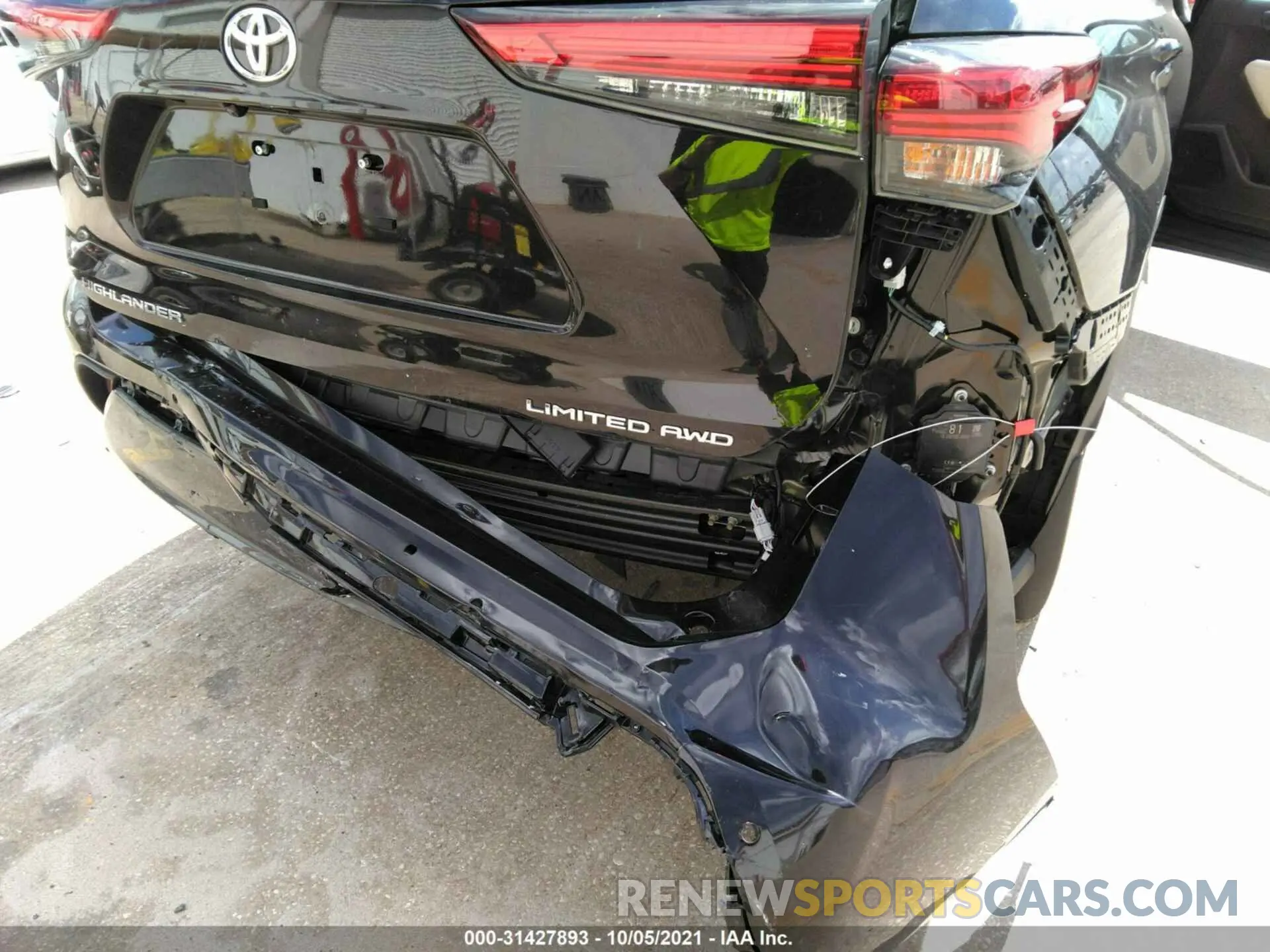 6 Photograph of a damaged car 5TDDZRBH9LS038939 TOYOTA HIGHLANDER 2020