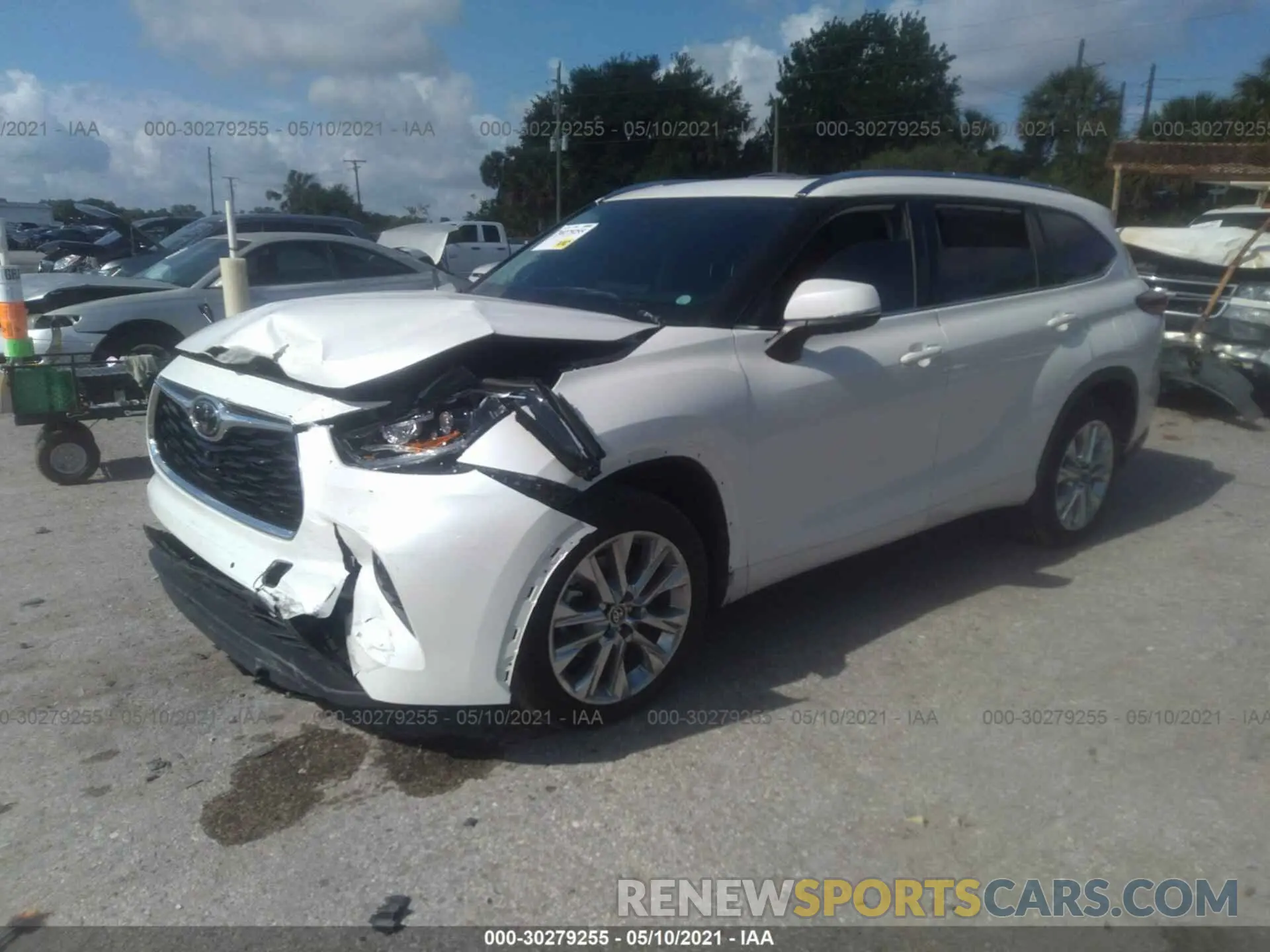2 Photograph of a damaged car 5TDDZRBHXLS012429 TOYOTA HIGHLANDER 2020
