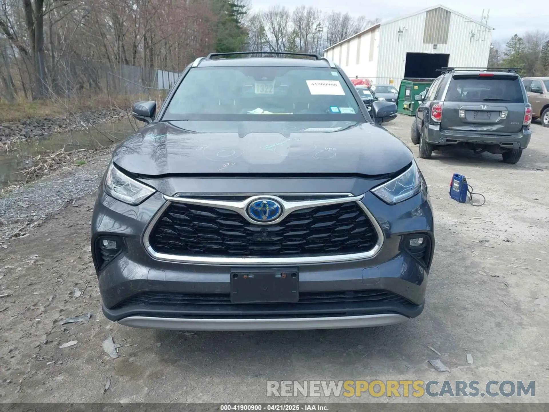 12 Photograph of a damaged car 5TDEBRCH1LS014092 TOYOTA HIGHLANDER 2020