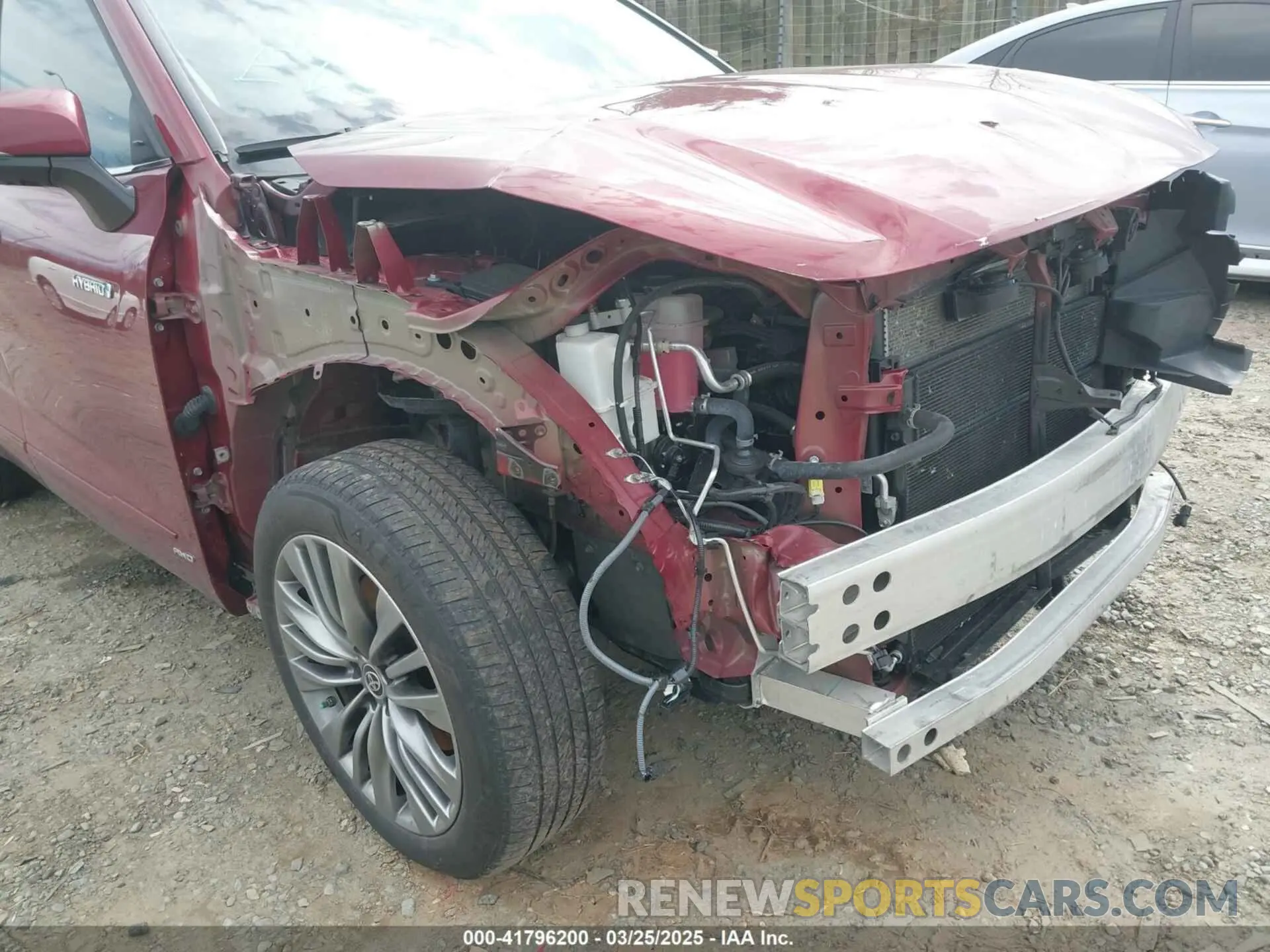 18 Photograph of a damaged car 5TDEBRCH3LS003336 TOYOTA HIGHLANDER 2020