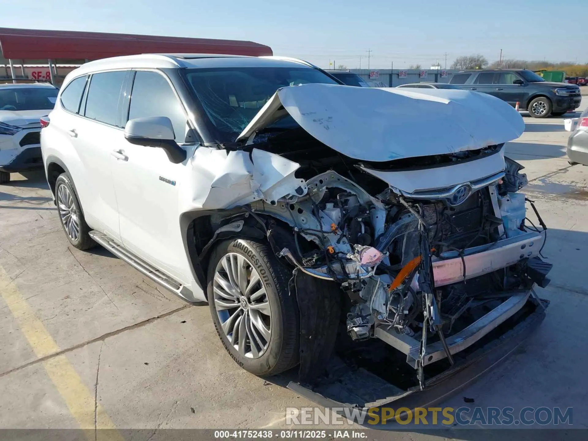 1 Photograph of a damaged car 5TDFARAH3LS004075 TOYOTA HIGHLANDER 2020