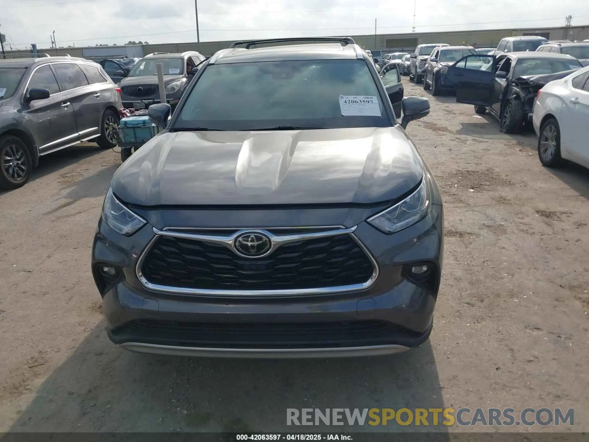 12 Фотография поврежденного автомобиля 5TDFZRAH4LS024733 TOYOTA HIGHLANDER 2020