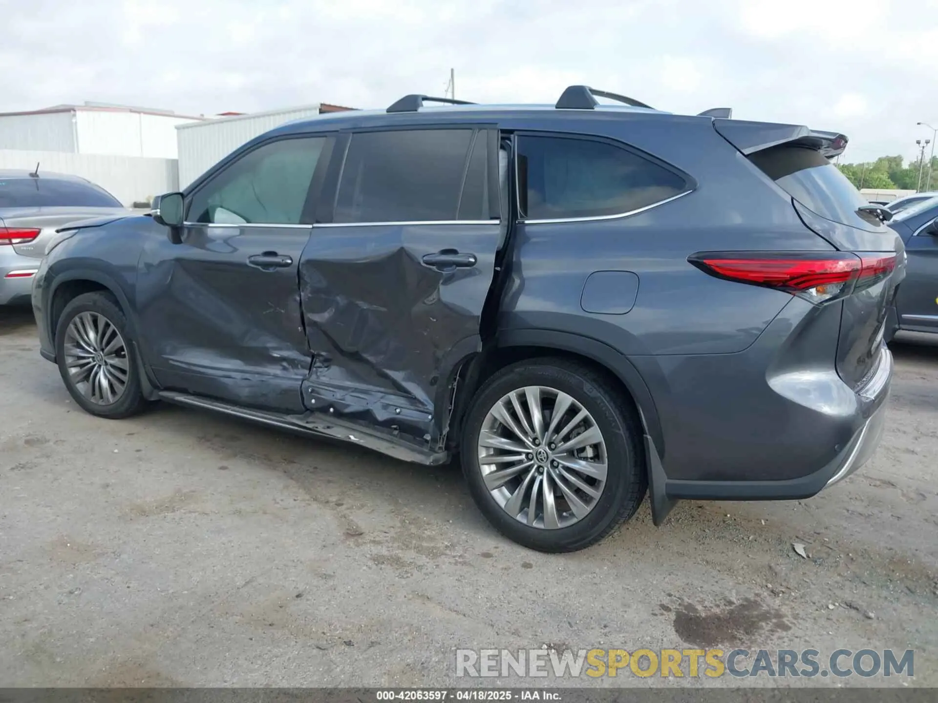 14 Фотография поврежденного автомобиля 5TDFZRAH4LS024733 TOYOTA HIGHLANDER 2020