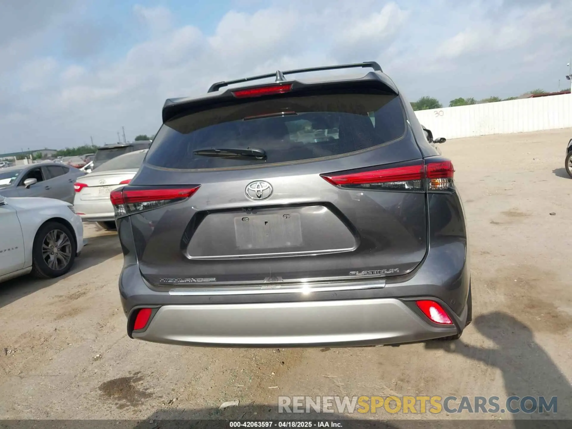 16 Фотография поврежденного автомобиля 5TDFZRAH4LS024733 TOYOTA HIGHLANDER 2020