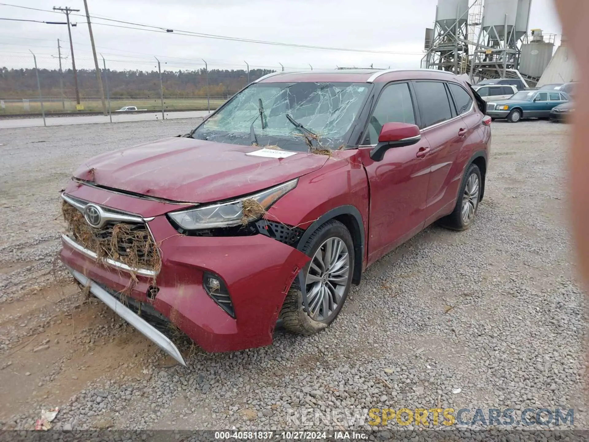 2 Photograph of a damaged car 5TDFZRBH4LS033642 TOYOTA HIGHLANDER 2020