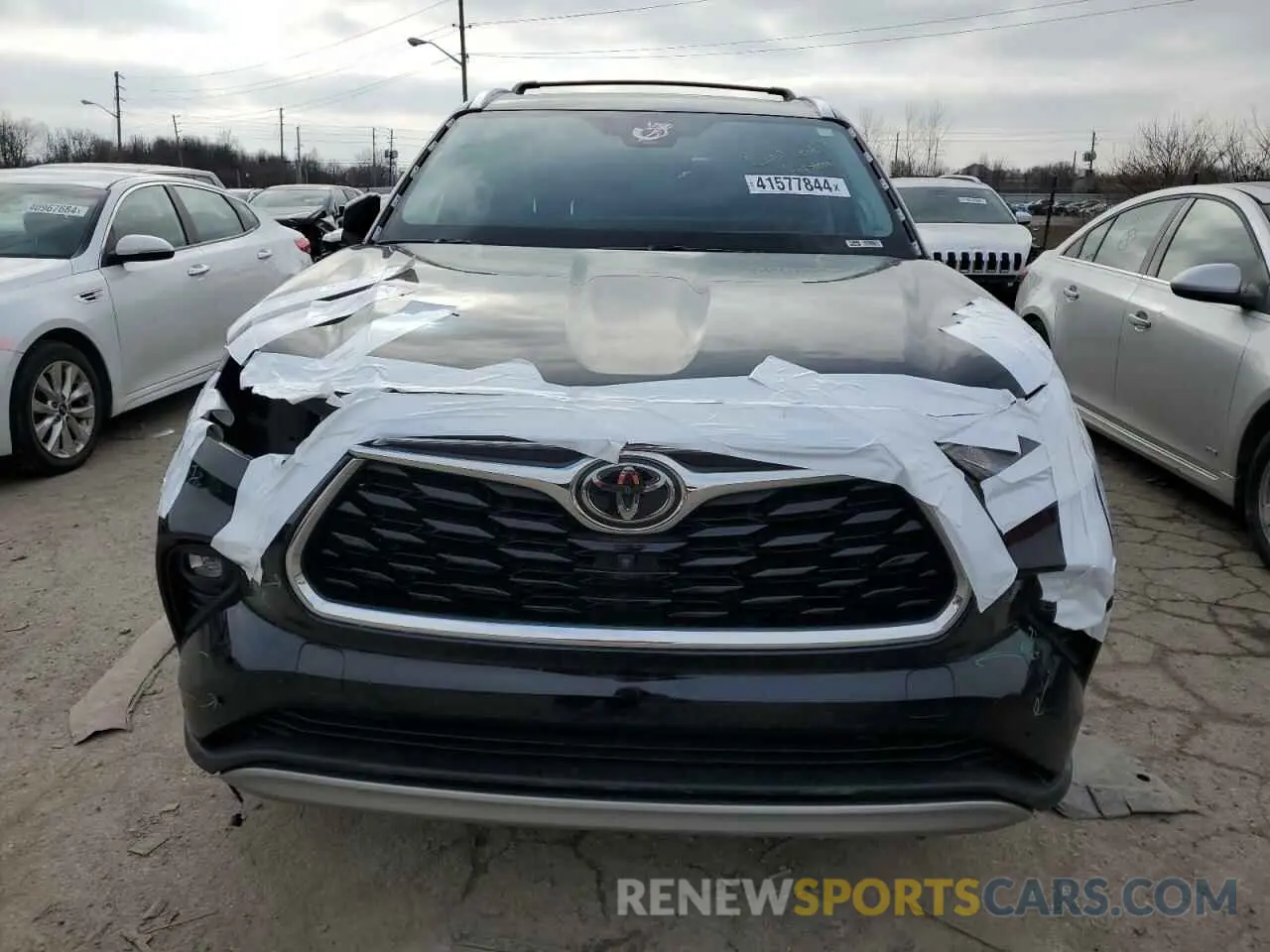 5 Photograph of a damaged car 5TDFZRBHXLS037145 TOYOTA HIGHLANDER 2020