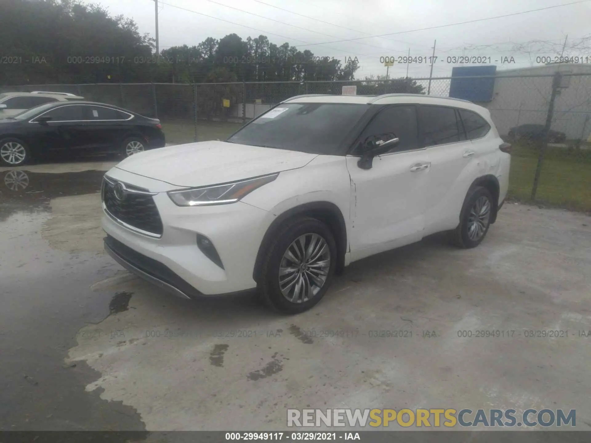 2 Photograph of a damaged car 5TDFZRBHXLS042717 TOYOTA HIGHLANDER 2020