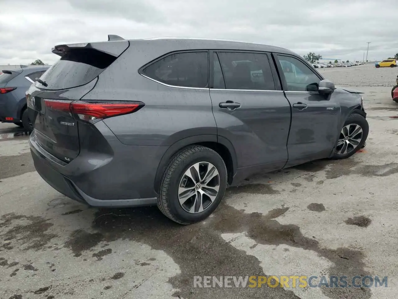3 Photograph of a damaged car 5TDGARAH2LS500540 TOYOTA HIGHLANDER 2020