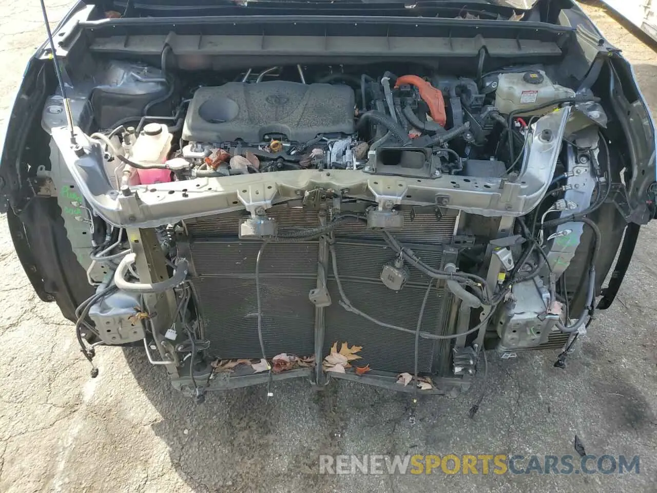 12 Photograph of a damaged car 5TDGBRCH2LS009279 TOYOTA HIGHLANDER 2020