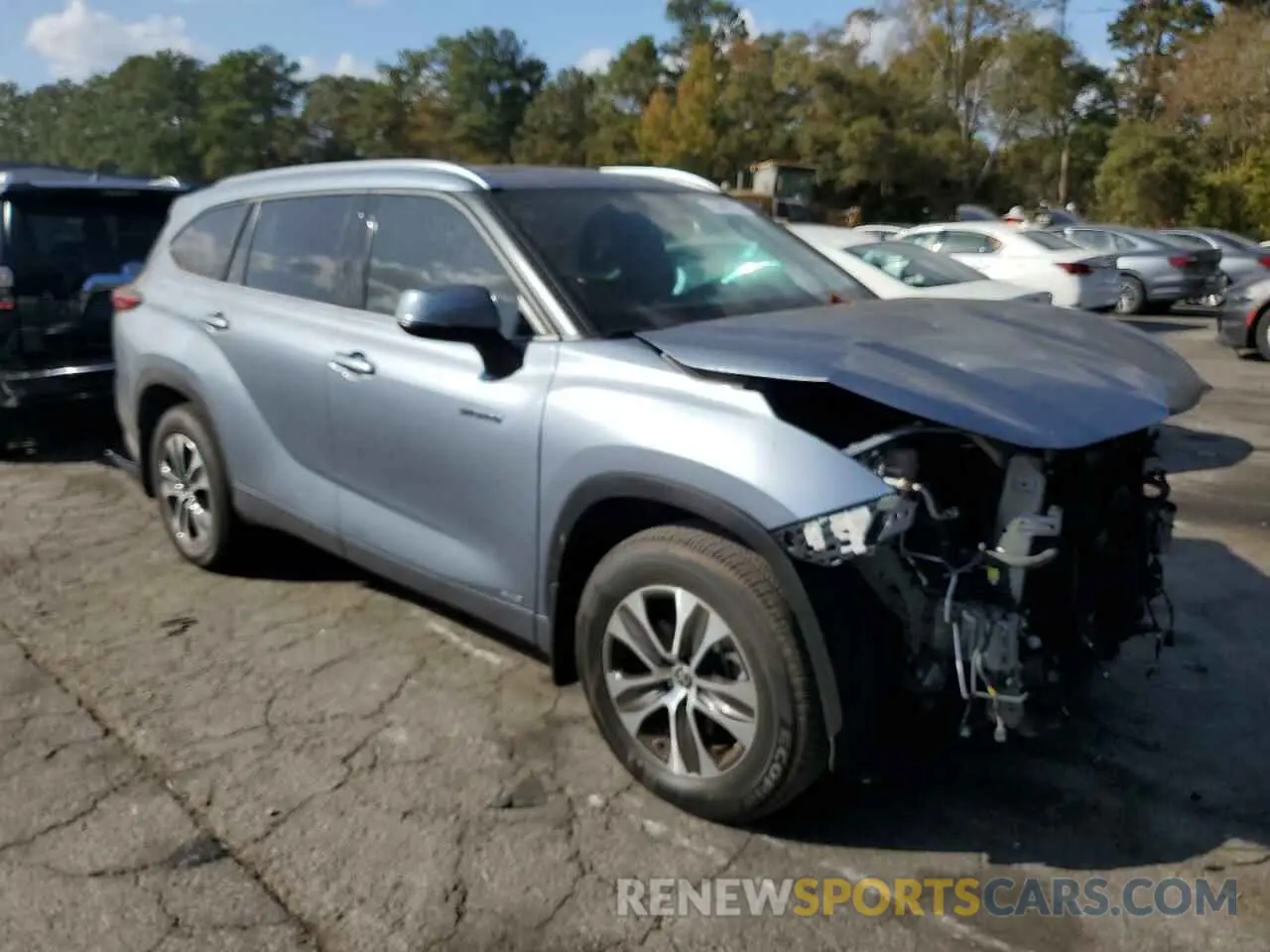 4 Photograph of a damaged car 5TDGBRCH2LS009279 TOYOTA HIGHLANDER 2020