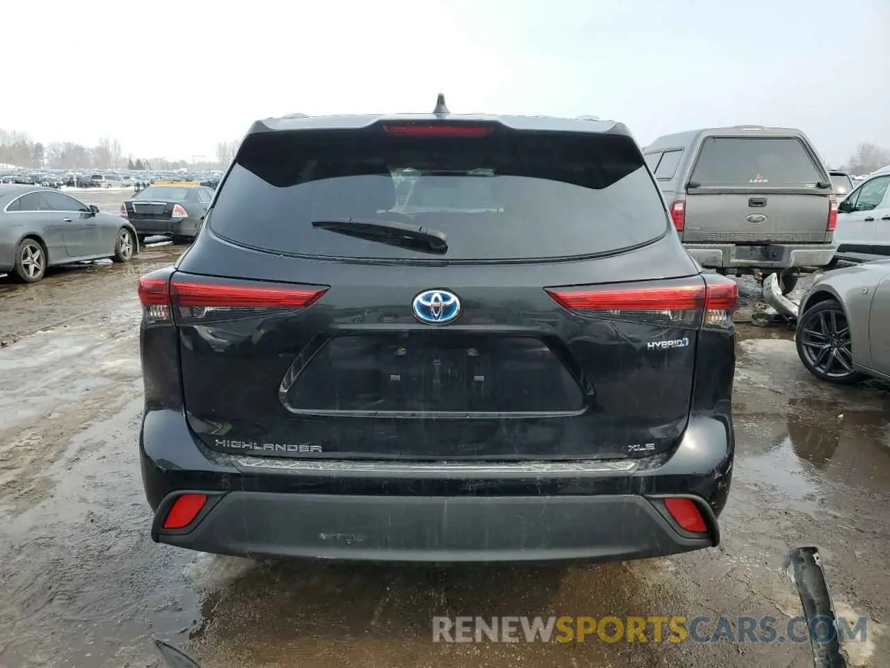 6 Photograph of a damaged car 5TDGBRCH6LS504276 TOYOTA HIGHLANDER 2020