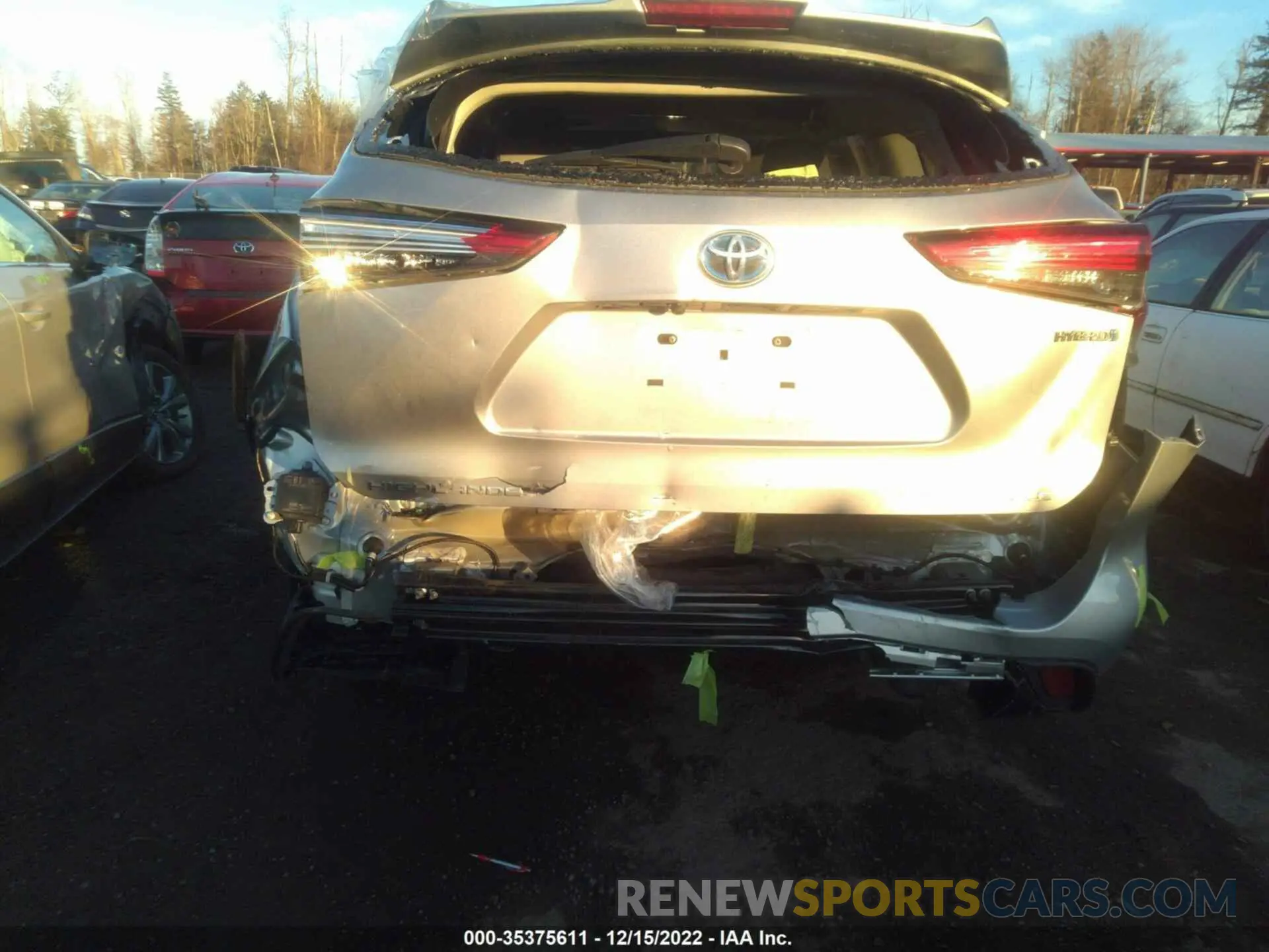 6 Photograph of a damaged car 5TDGBRCH6LS507159 TOYOTA HIGHLANDER 2020