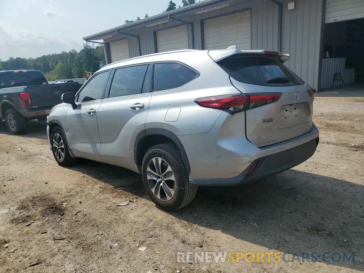 2 Photograph of a damaged car 5TDGZRAH0LS503185 TOYOTA HIGHLANDER 2020