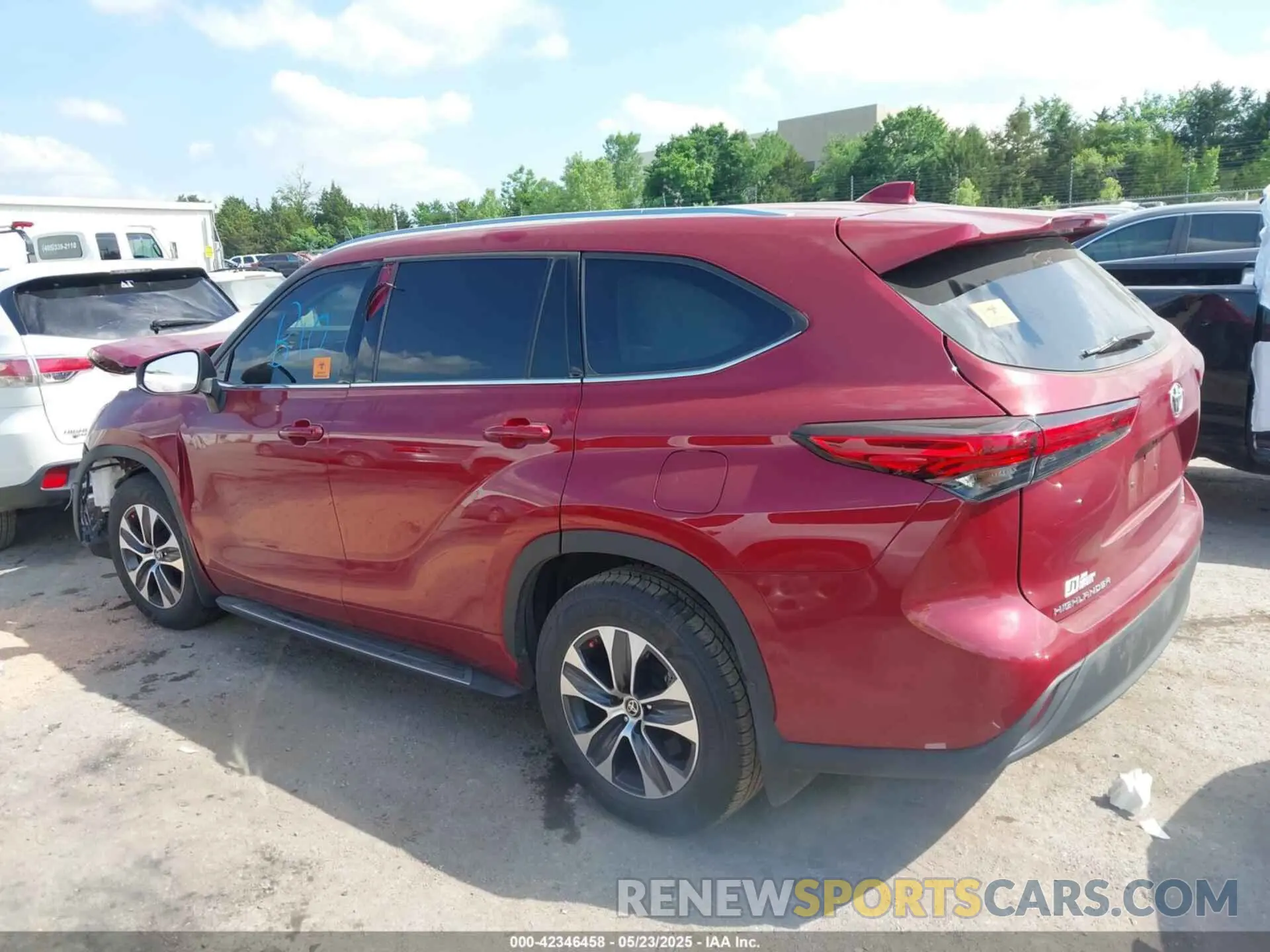 14 Photograph of a damaged car 5TDGZRAH0LS510993 TOYOTA HIGHLANDER 2020