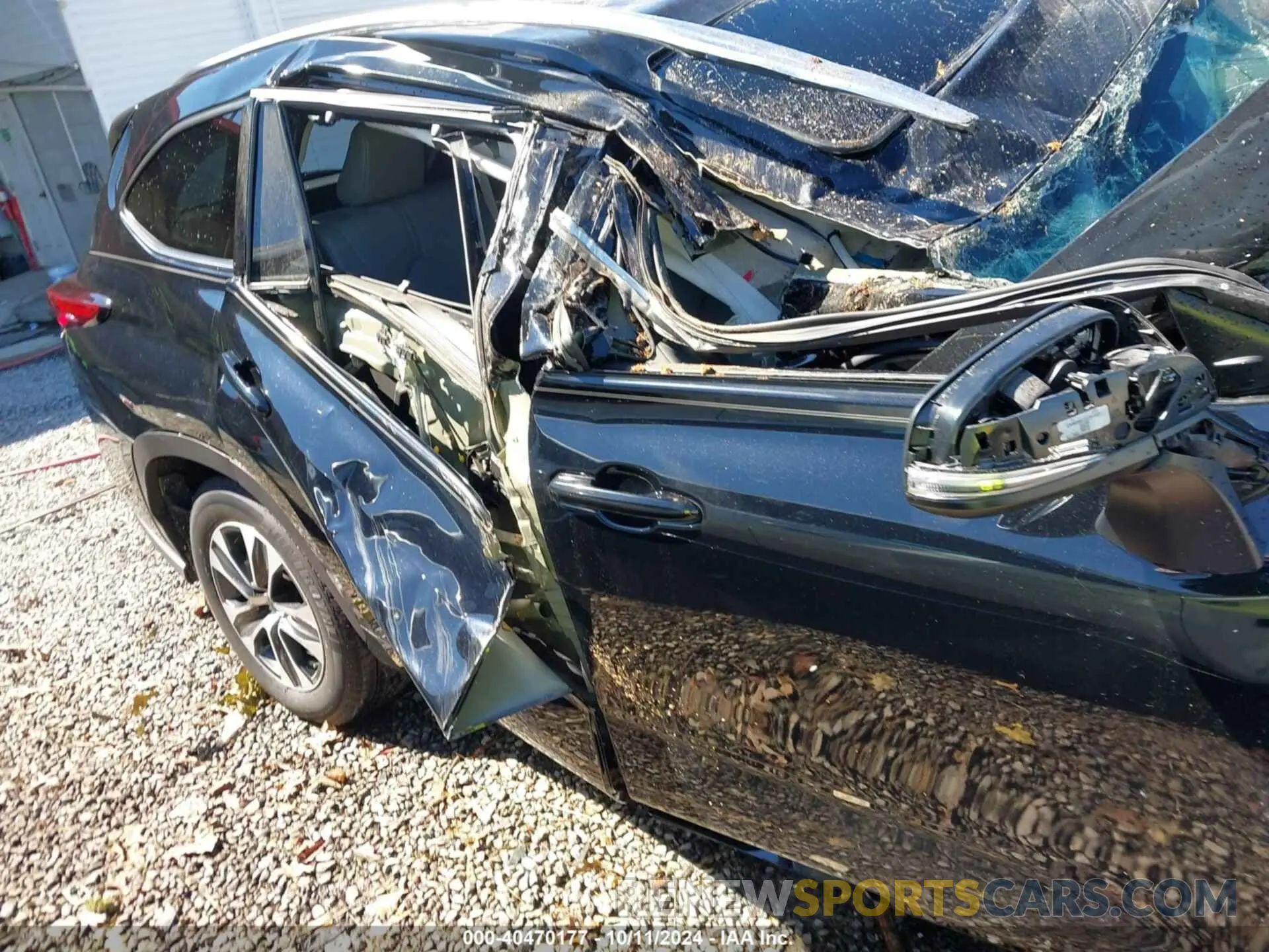 12 Photograph of a damaged car 5TDGZRAH1LS000829 TOYOTA HIGHLANDER 2020