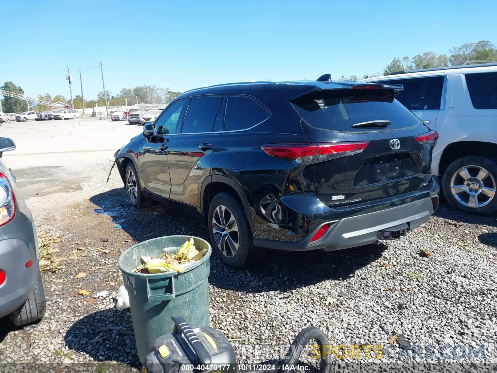 3 Photograph of a damaged car 5TDGZRAH1LS000829 TOYOTA HIGHLANDER 2020