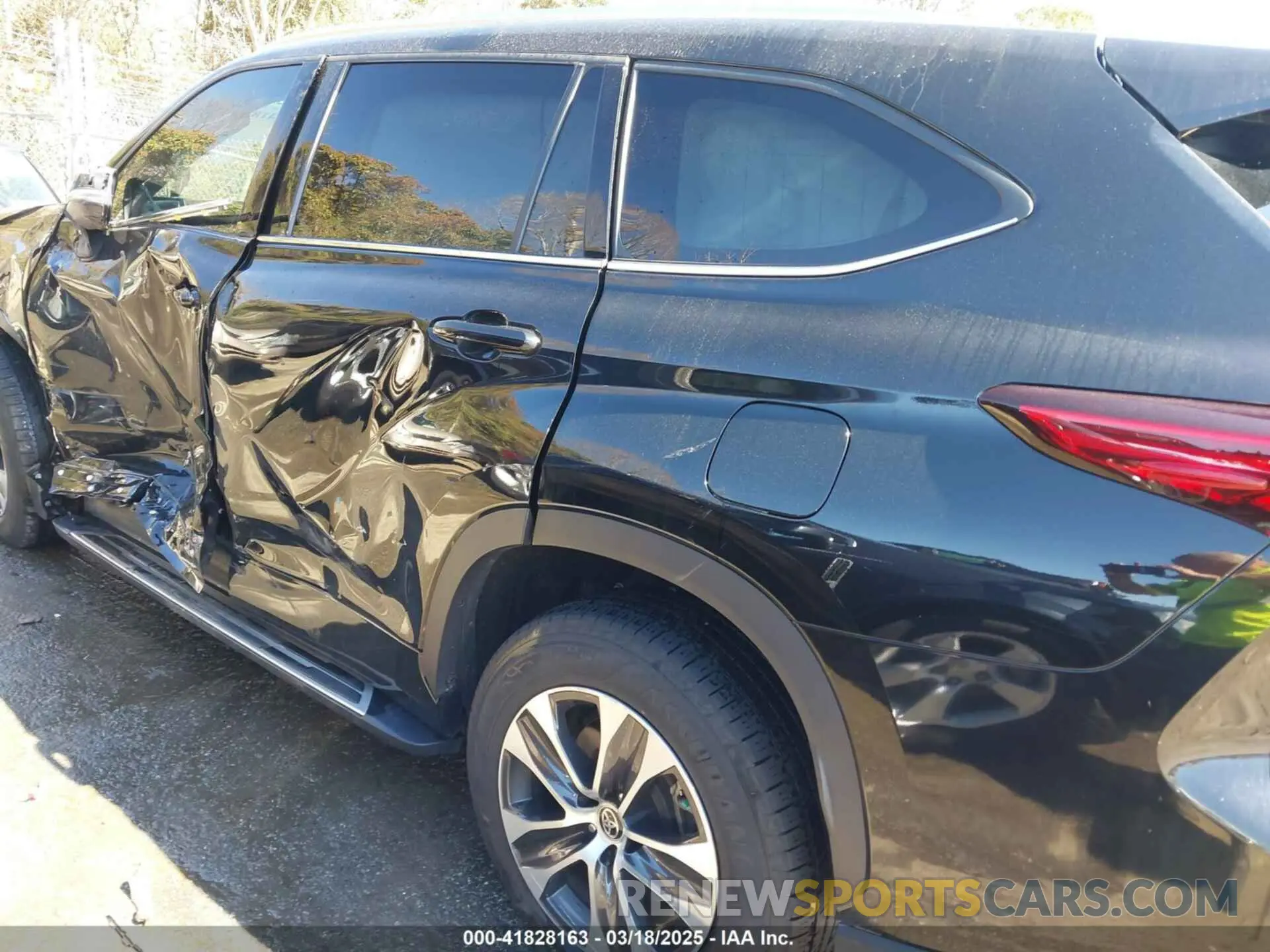 14 Фотография поврежденного автомобиля 5TDGZRAH2LS015694 TOYOTA HIGHLANDER 2020