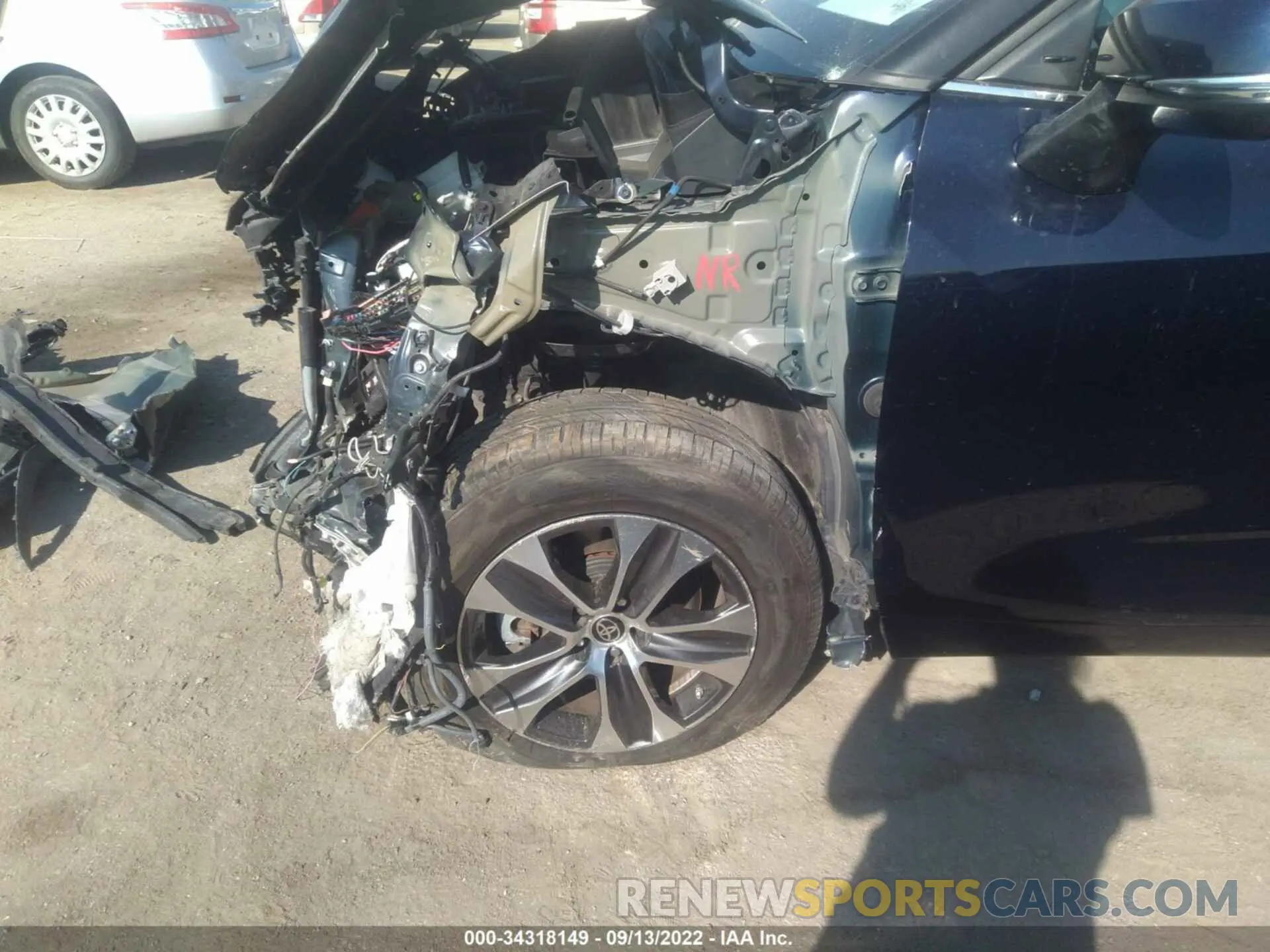 11 Фотография поврежденного автомобиля 5TDGZRAH3LS006146 TOYOTA HIGHLANDER 2020