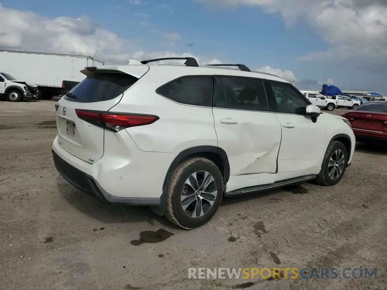 3 Photograph of a damaged car 5TDGZRAH4LS501276 TOYOTA HIGHLANDER 2020