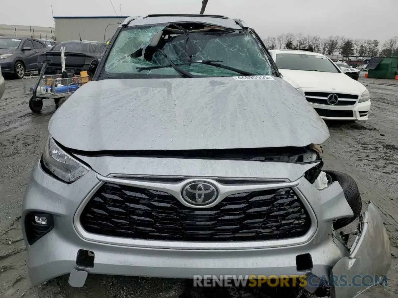 5 Photograph of a damaged car 5TDGZRAH4LS507952 TOYOTA HIGHLANDER 2020