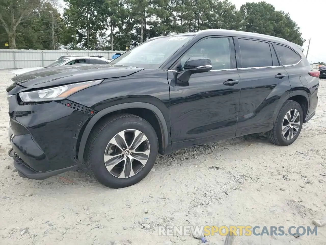 1 Photograph of a damaged car 5TDGZRAH6LS009333 TOYOTA HIGHLANDER 2020
