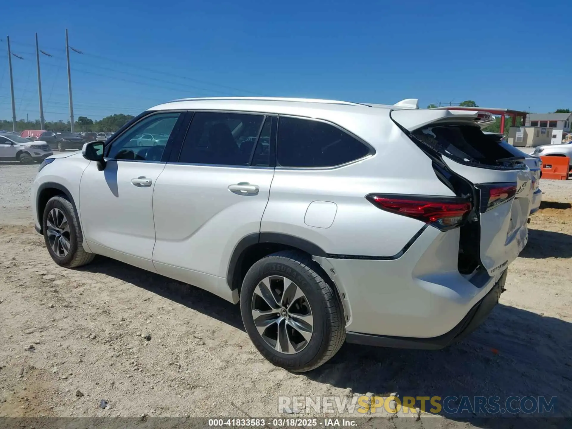 14 Photograph of a damaged car 5TDGZRAH7LS029834 TOYOTA HIGHLANDER 2020