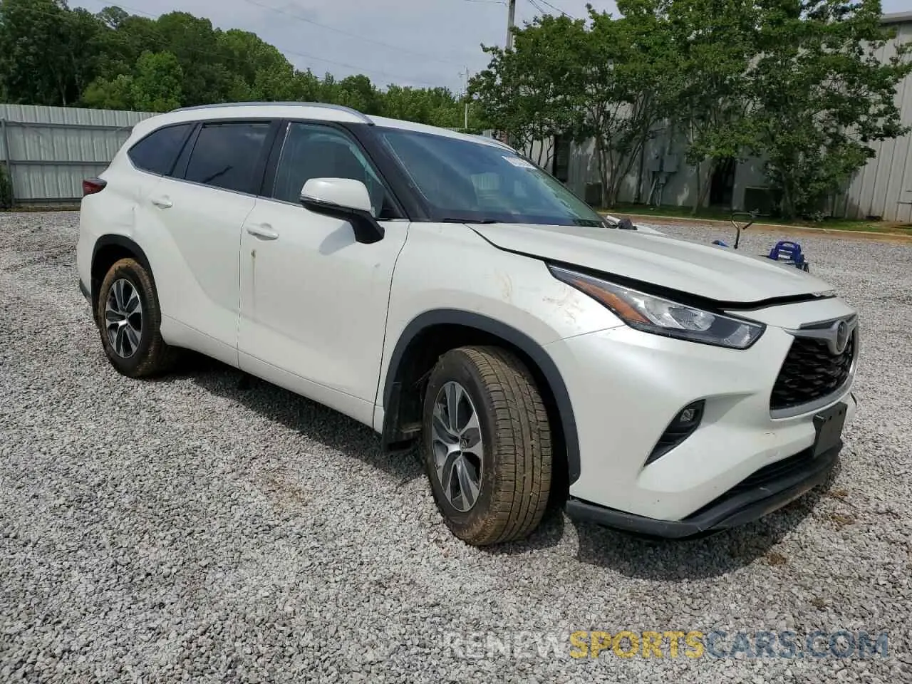 4 Photograph of a damaged car 5TDGZRAH9LS504383 TOYOTA HIGHLANDER 2020