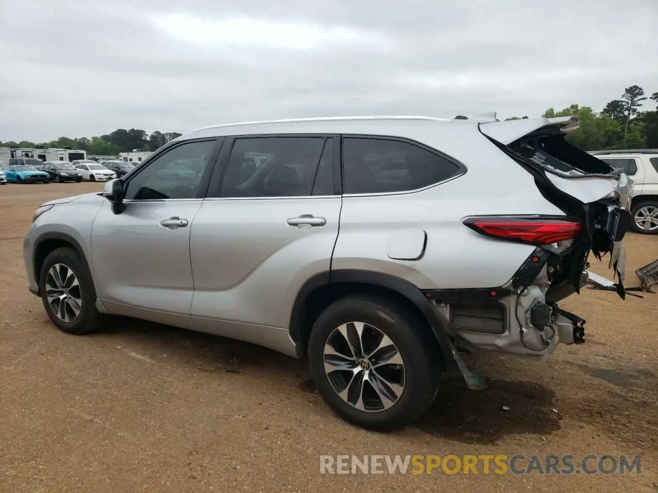 2 Photograph of a damaged car 5TDGZRAHXLS000330 TOYOTA HIGHLANDER 2020
