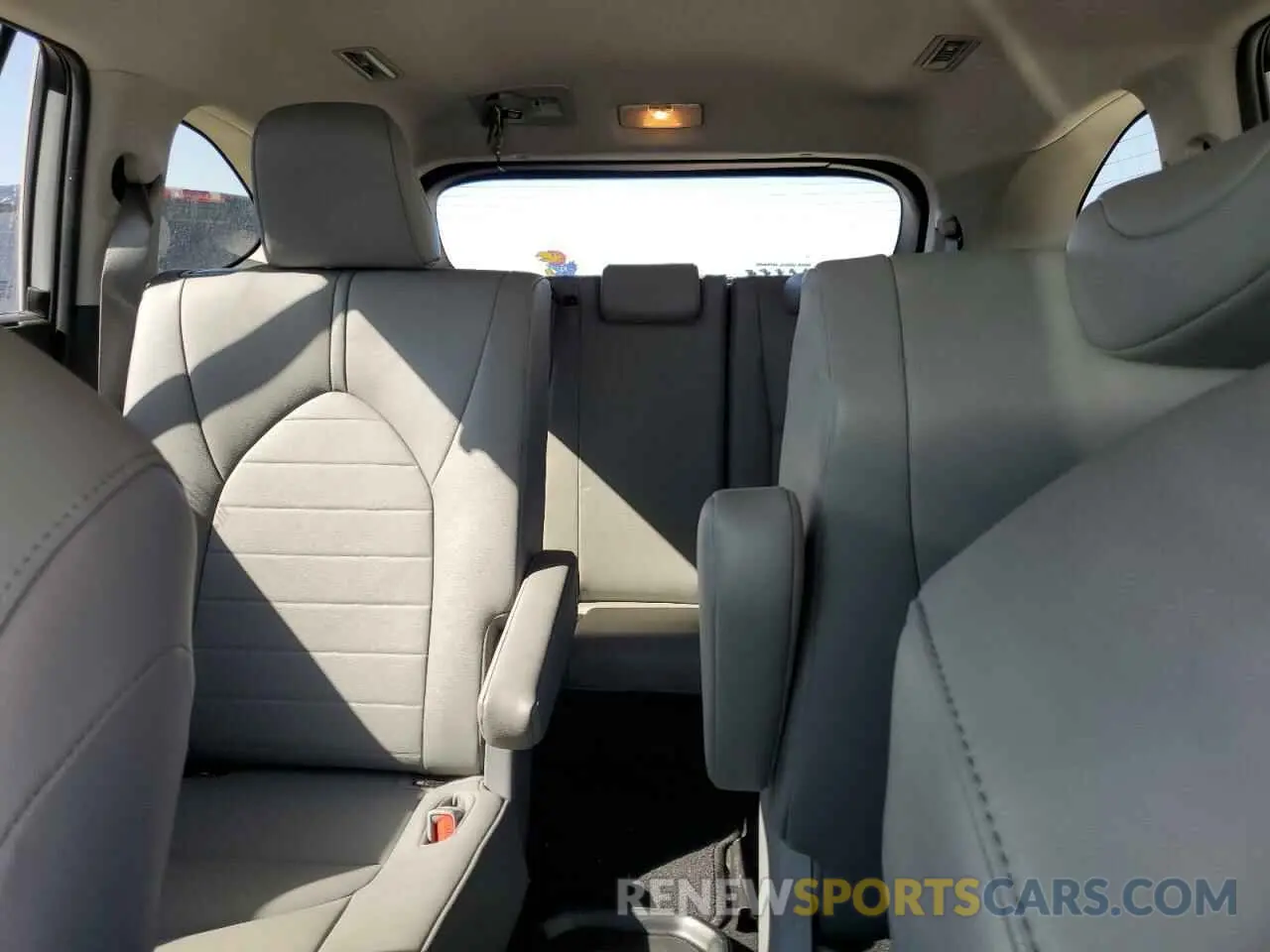 10 Фотография поврежденного автомобиля 5TDGZRAHXLS503341 TOYOTA HIGHLANDER 2020