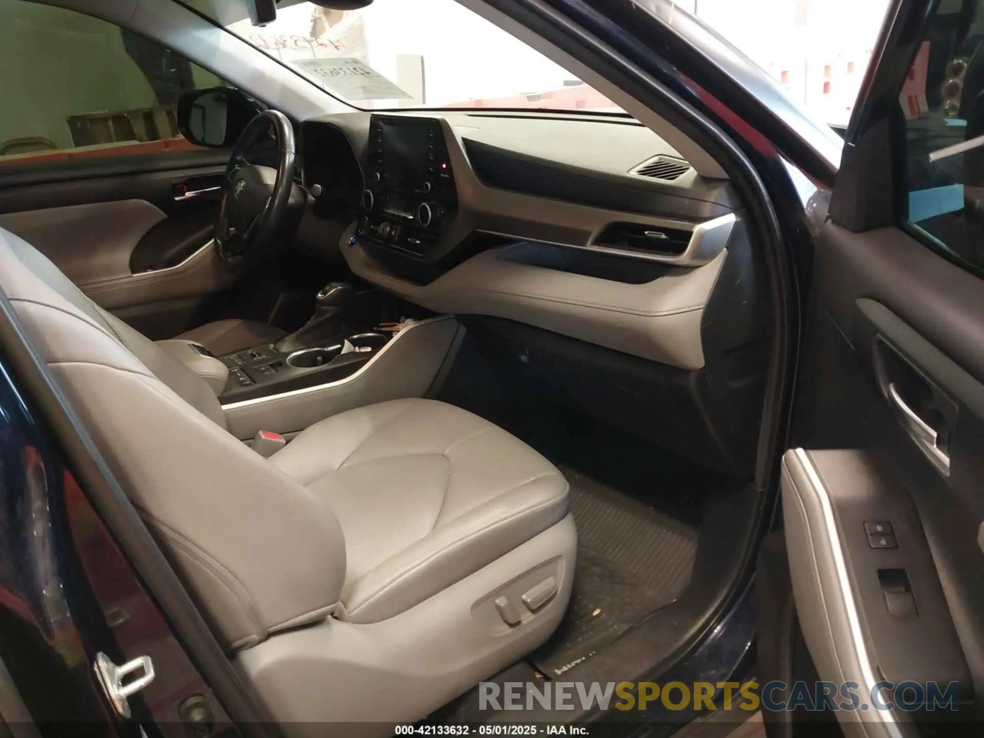 5 Фотография поврежденного автомобиля 5TDGZRBH0LS024229 TOYOTA HIGHLANDER 2020
