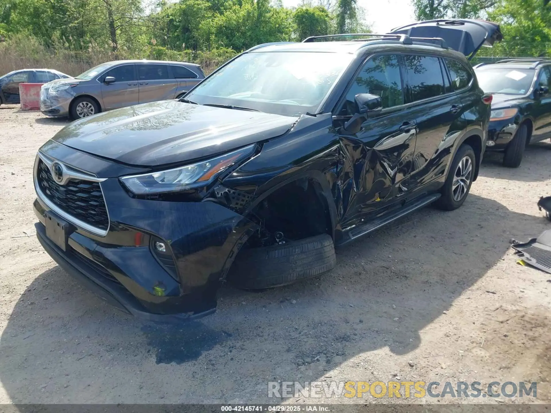 2 Фотография поврежденного автомобиля 5TDGZRBH0LS037336 TOYOTA HIGHLANDER 2020