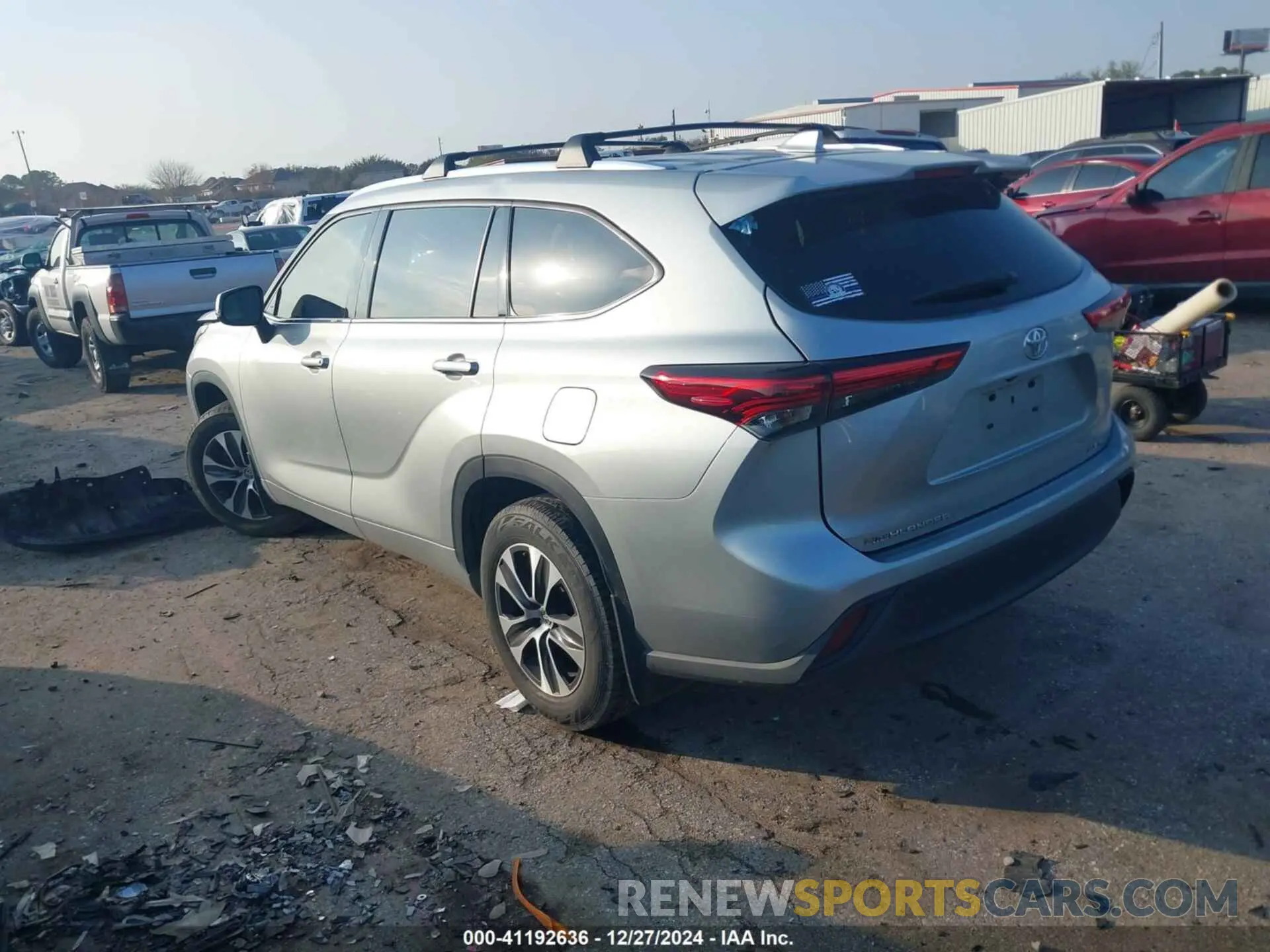 3 Фотография поврежденного автомобиля 5TDGZRBH0LS508126 TOYOTA HIGHLANDER 2020