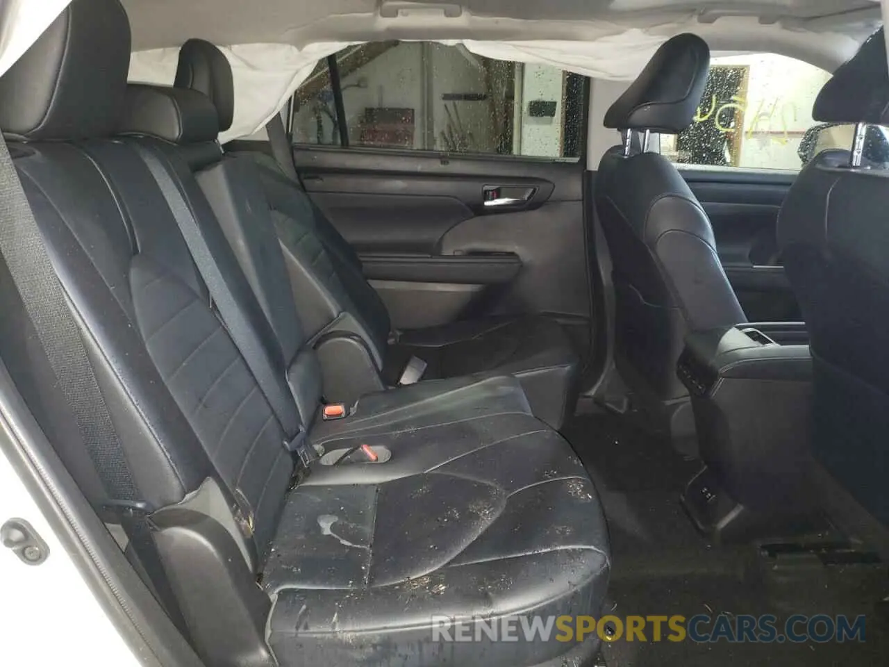 6 Фотография поврежденного автомобиля 5TDGZRBH1LS040035 TOYOTA HIGHLANDER 2020
