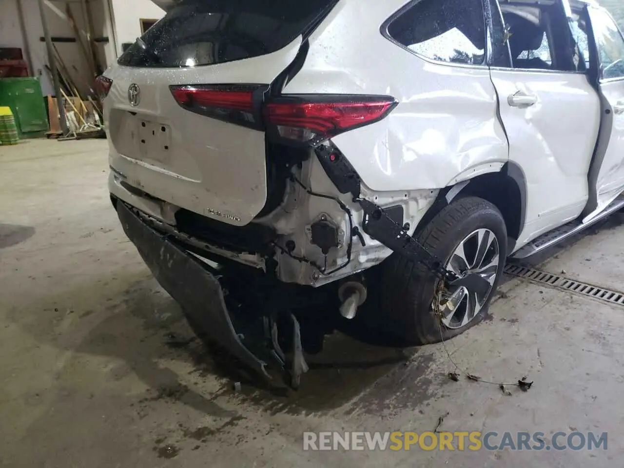 9 Фотография поврежденного автомобиля 5TDGZRBH1LS040035 TOYOTA HIGHLANDER 2020