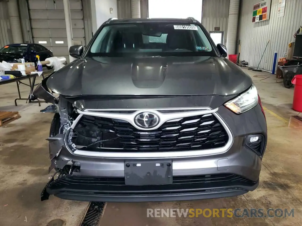 5 Photograph of a damaged car 5TDGZRBH3LS013368 TOYOTA HIGHLANDER 2020