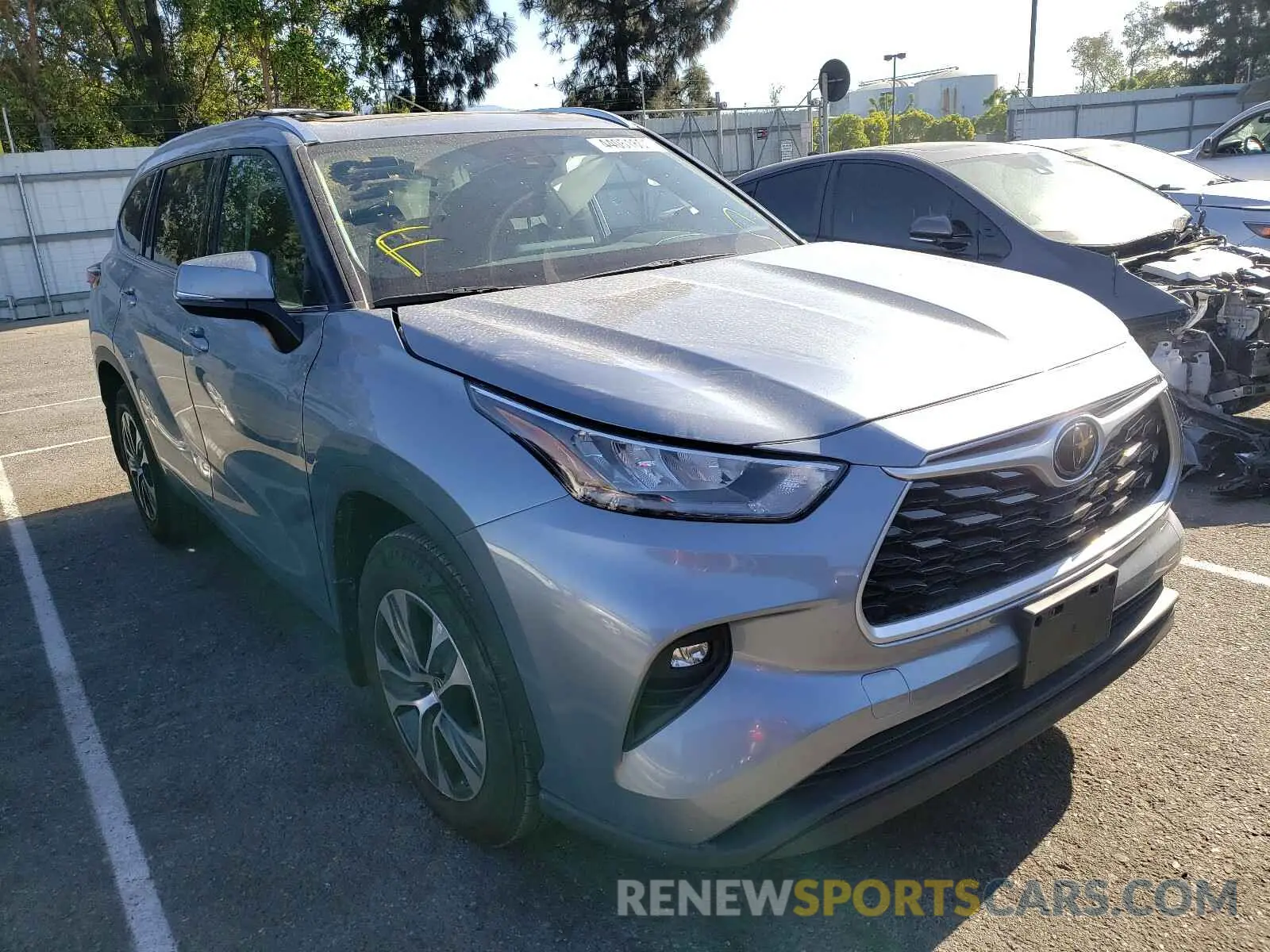 1 Photograph of a damaged car 5TDGZRBH4LS012181 TOYOTA HIGHLANDER 2020