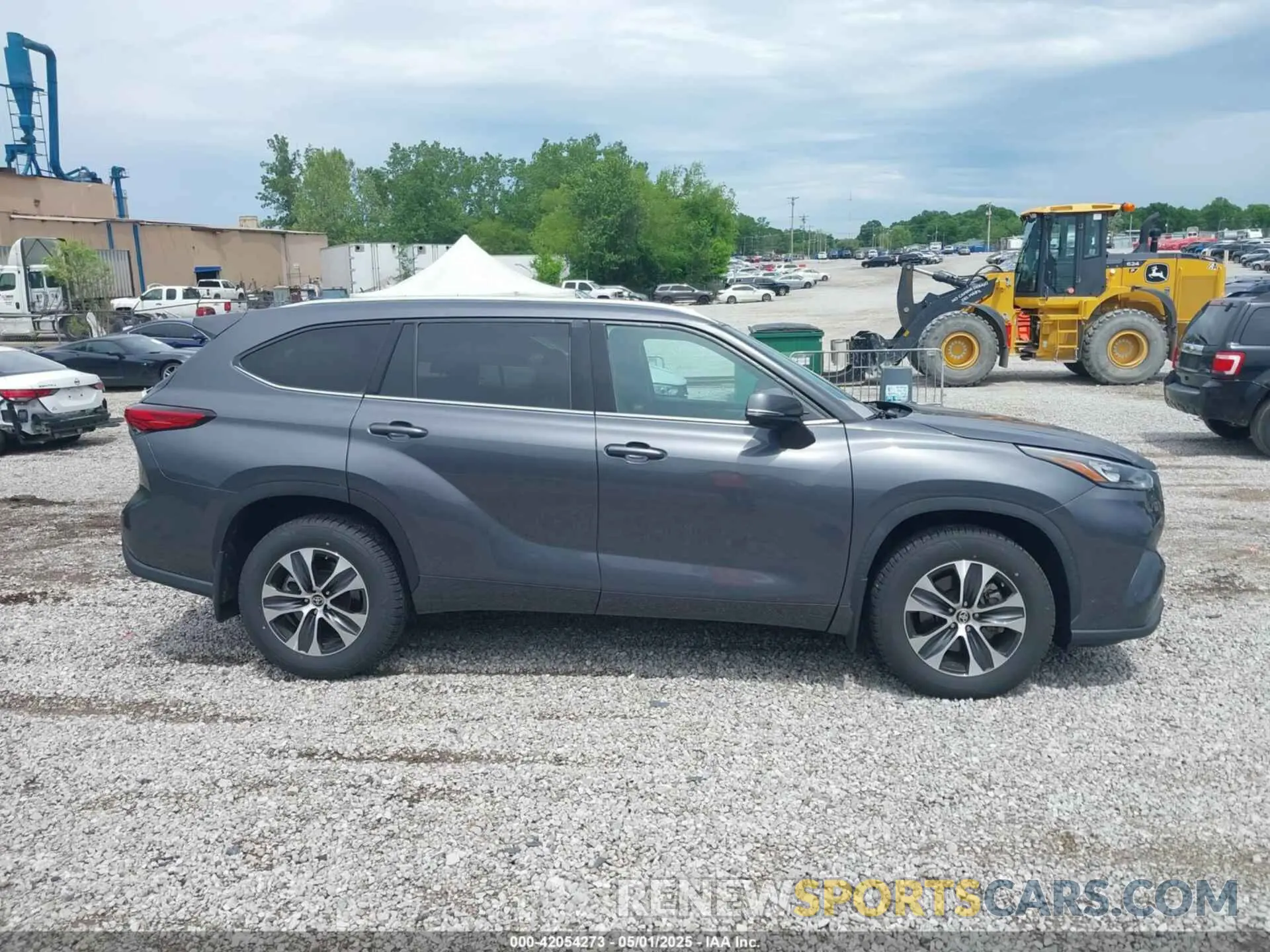 13 Photograph of a damaged car 5TDGZRBH4LS028512 TOYOTA HIGHLANDER 2020