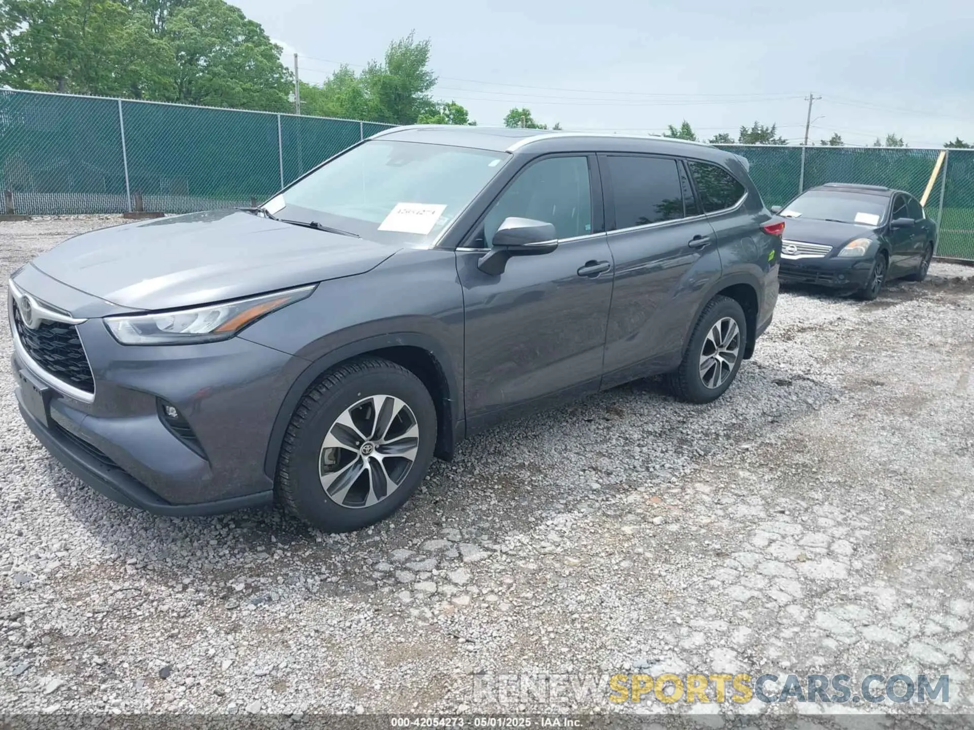 2 Photograph of a damaged car 5TDGZRBH4LS028512 TOYOTA HIGHLANDER 2020