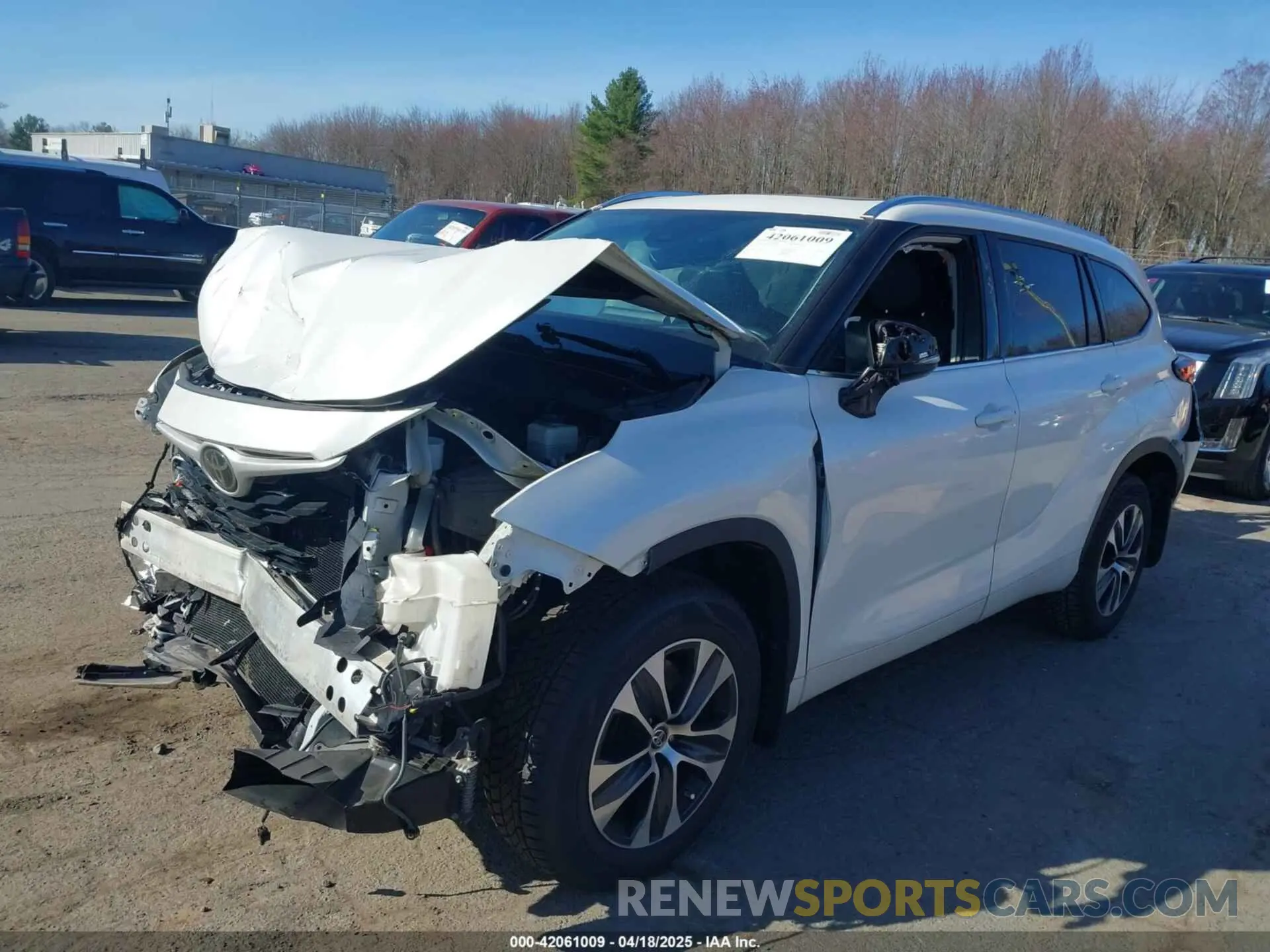 2 Фотография поврежденного автомобиля 5TDGZRBH4LS031264 TOYOTA HIGHLANDER 2020