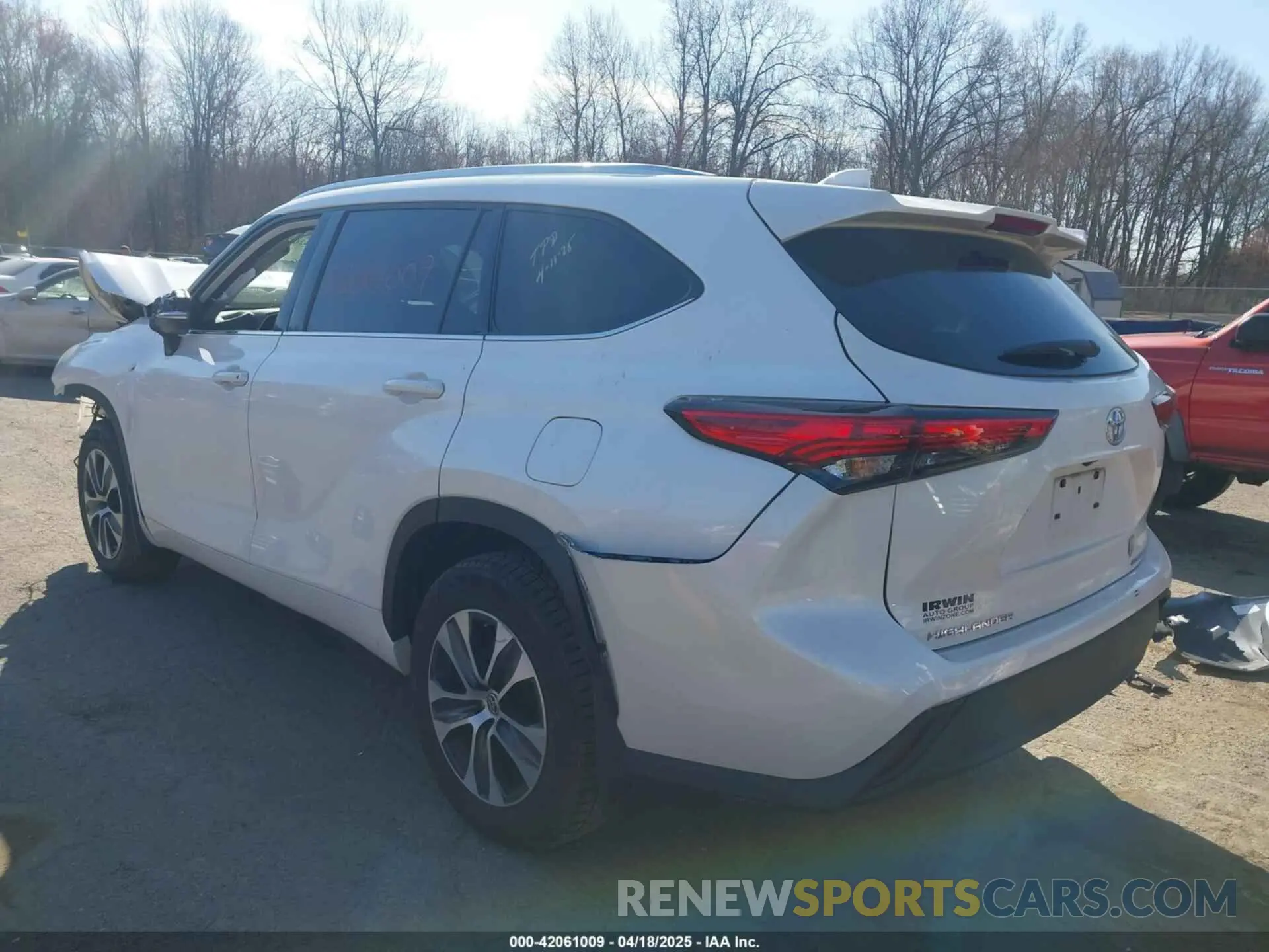 3 Фотография поврежденного автомобиля 5TDGZRBH4LS031264 TOYOTA HIGHLANDER 2020