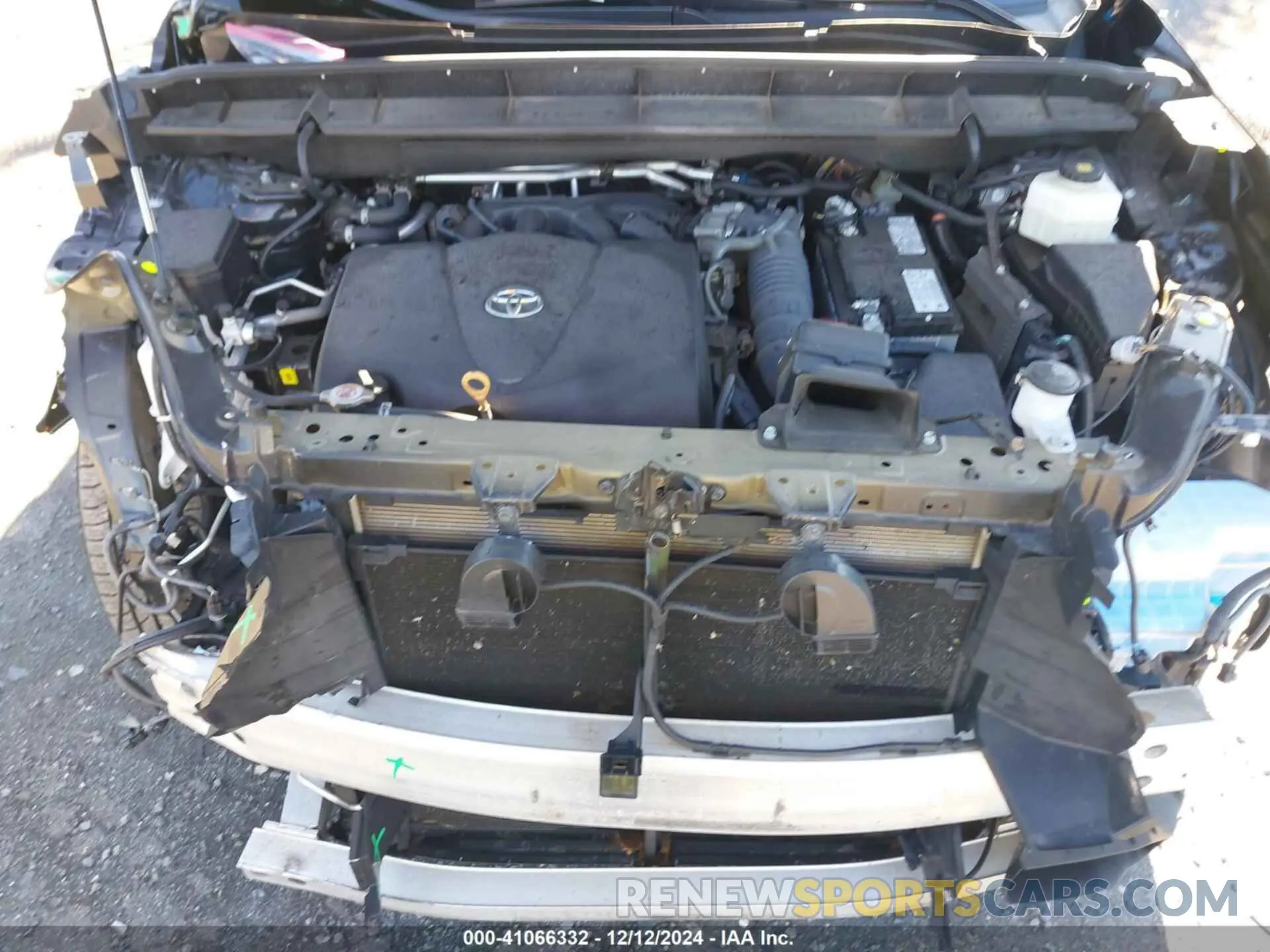 10 Фотография поврежденного автомобиля 5TDGZRBH4LS508145 TOYOTA HIGHLANDER 2020