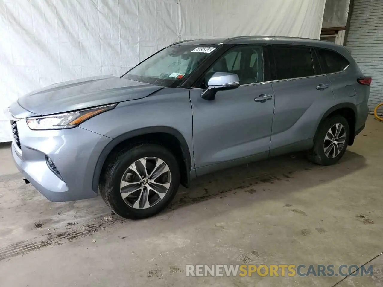 1 Photograph of a damaged car 5TDGZRBH5LS031841 TOYOTA HIGHLANDER 2020