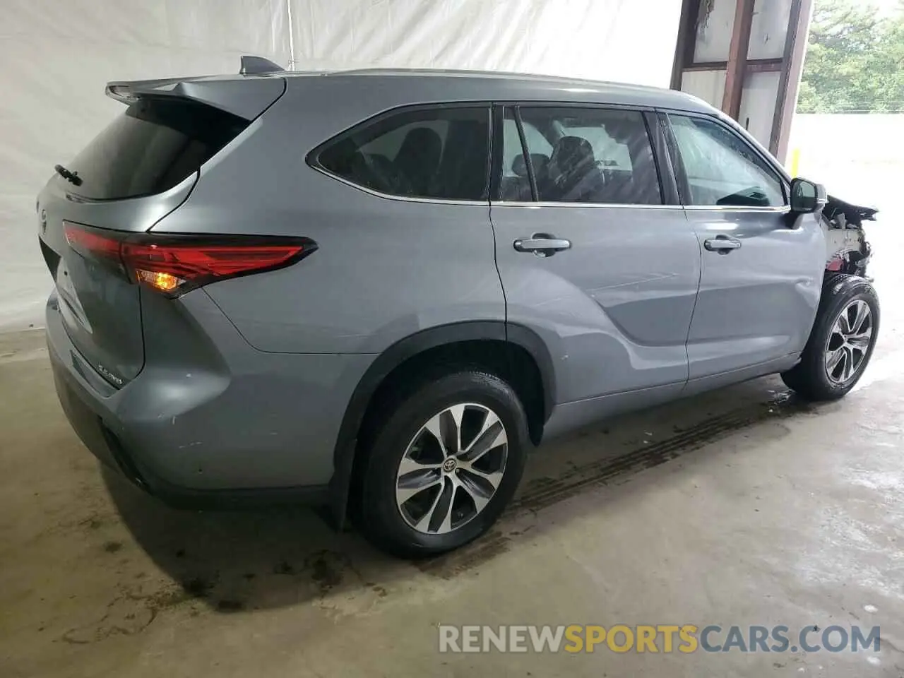 3 Photograph of a damaged car 5TDGZRBH5LS031841 TOYOTA HIGHLANDER 2020