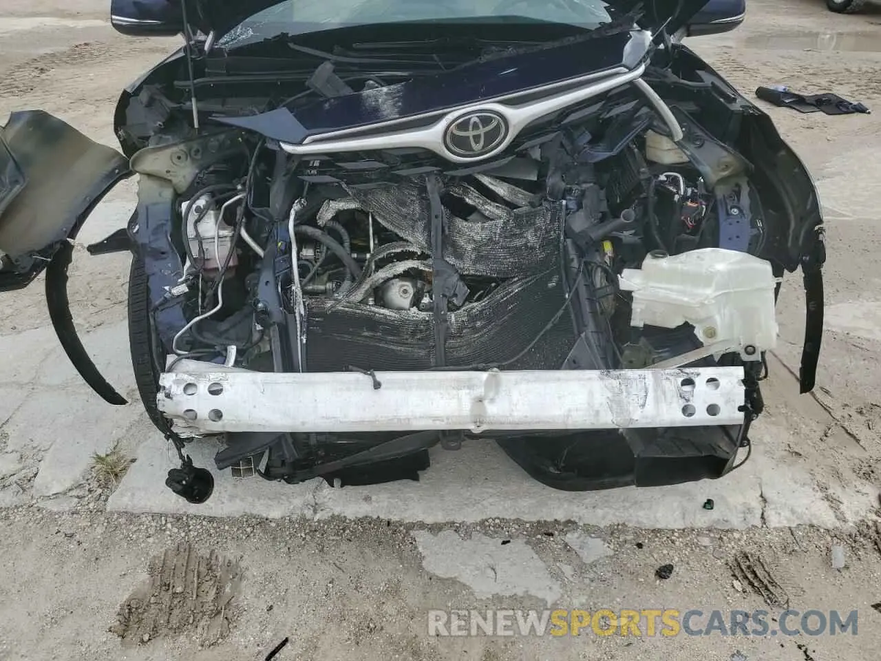 12 Photograph of a damaged car 5TDGZRBH6LS009878 TOYOTA HIGHLANDER 2020