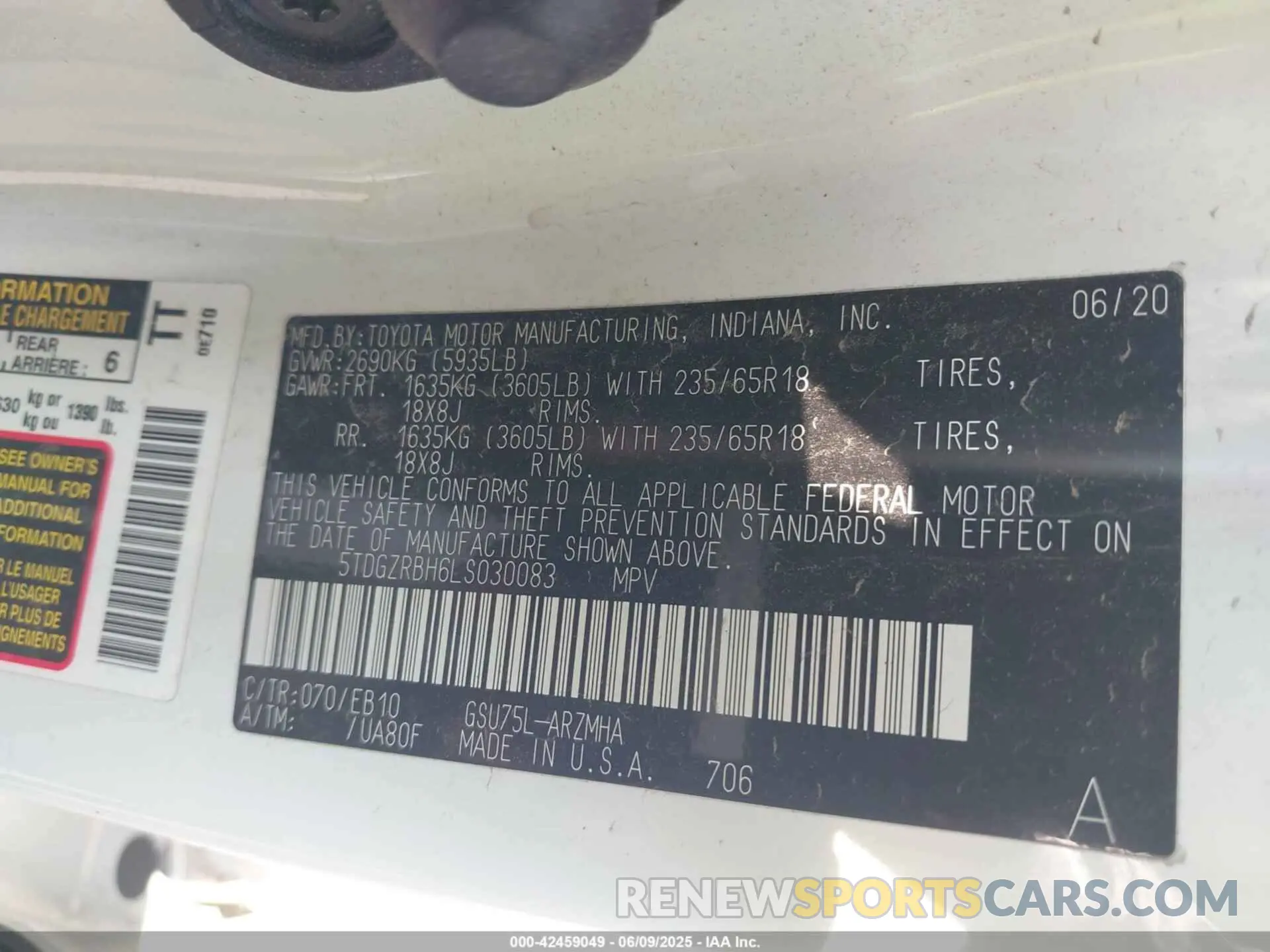 9 Photograph of a damaged car 5TDGZRBH6LS030083 TOYOTA HIGHLANDER 2020