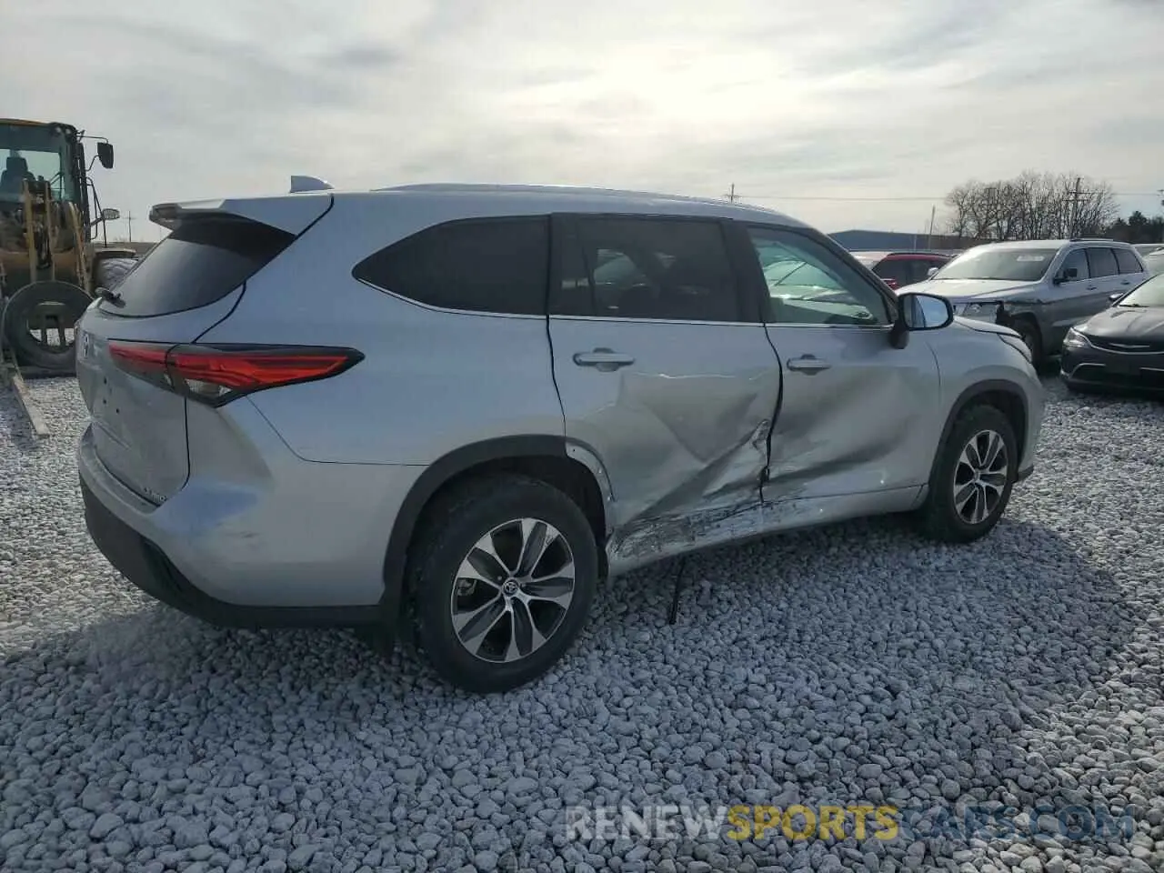 3 Photograph of a damaged car 5TDGZRBH7LS517096 TOYOTA HIGHLANDER 2020