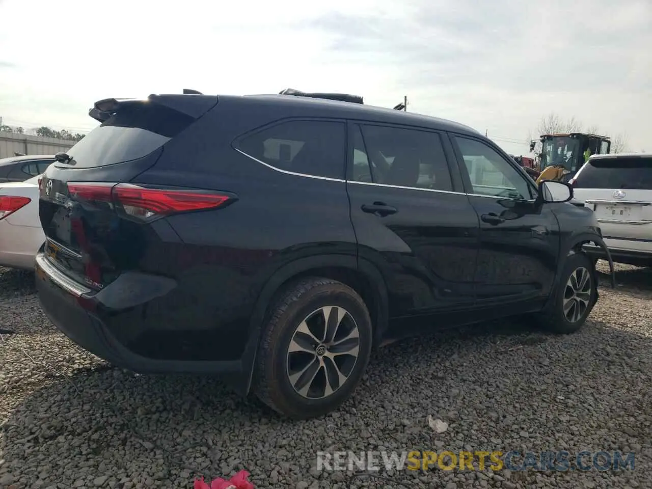 3 Photograph of a damaged car 5TDGZRBH8LS046463 TOYOTA HIGHLANDER 2020