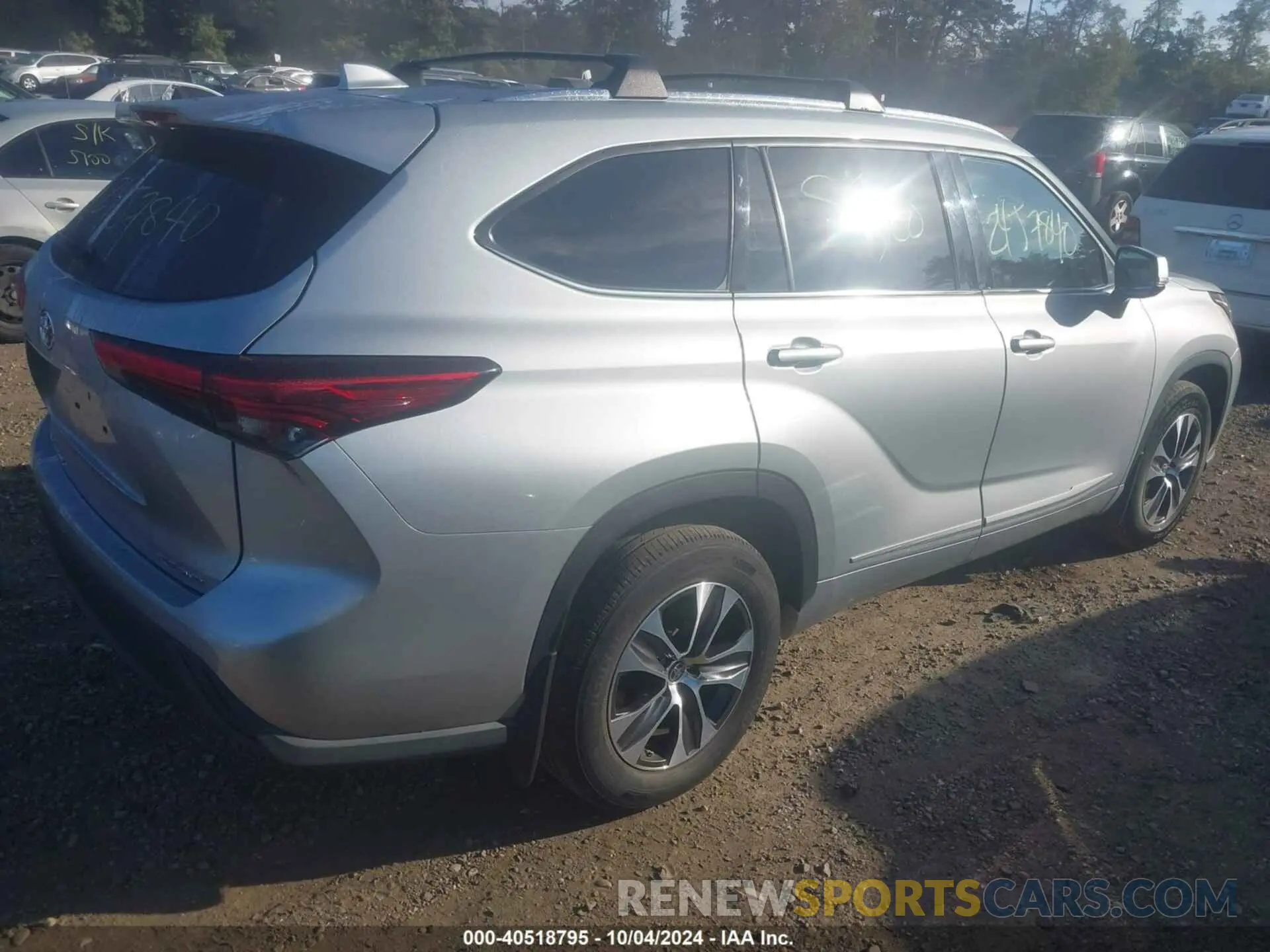 4 Фотография поврежденного автомобиля 5TDGZRBH8LS510061 TOYOTA HIGHLANDER 2020