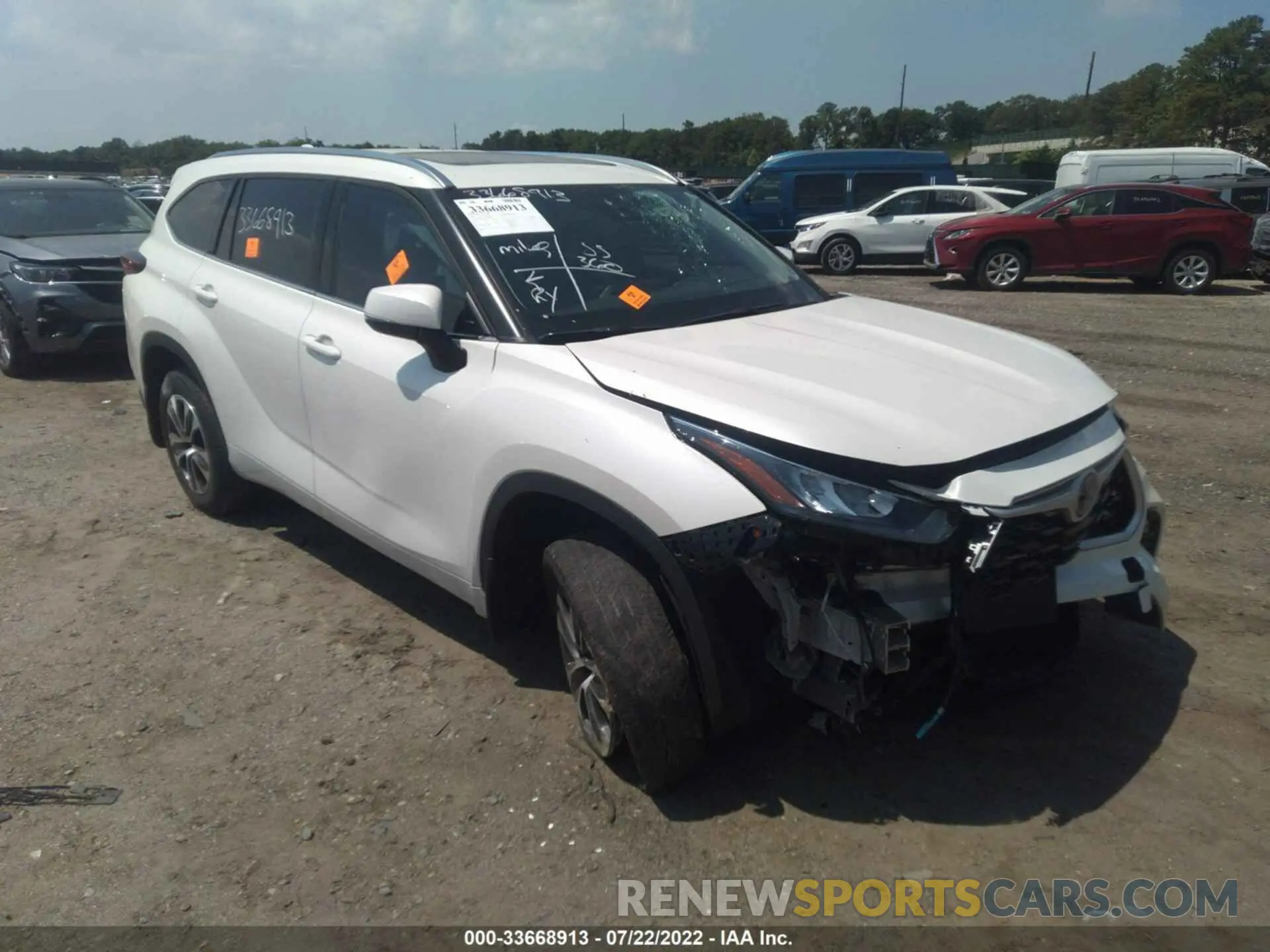 1 Photograph of a damaged car 5TDGZRBH9LS505953 TOYOTA HIGHLANDER 2020